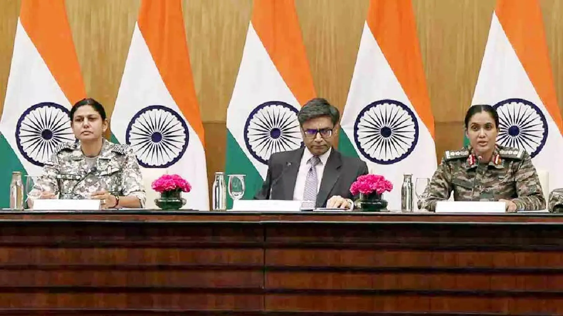 संयम से दिया जा रहा है जवाब, भारत नहीं चाहता युद्ध: विदेश मंत्रालय ने किया पाकिस्तान की हरकतों का पर्दाफाश