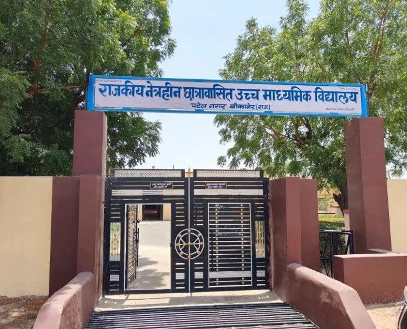 राजस्थान बॉर्डर पर सतर्कता बरकरार: स्कूल-कॉलेज बंद, एयरपोर्ट ठप, लेकिन जनजीवन सामान्य