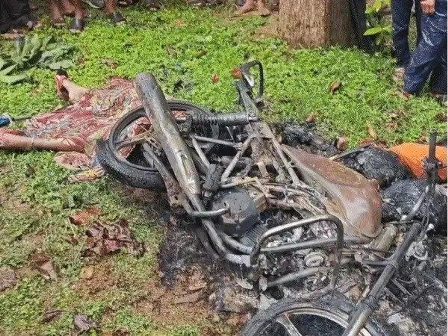 balaghat-electric-line-accident-three-burned-alive-family-tragedy