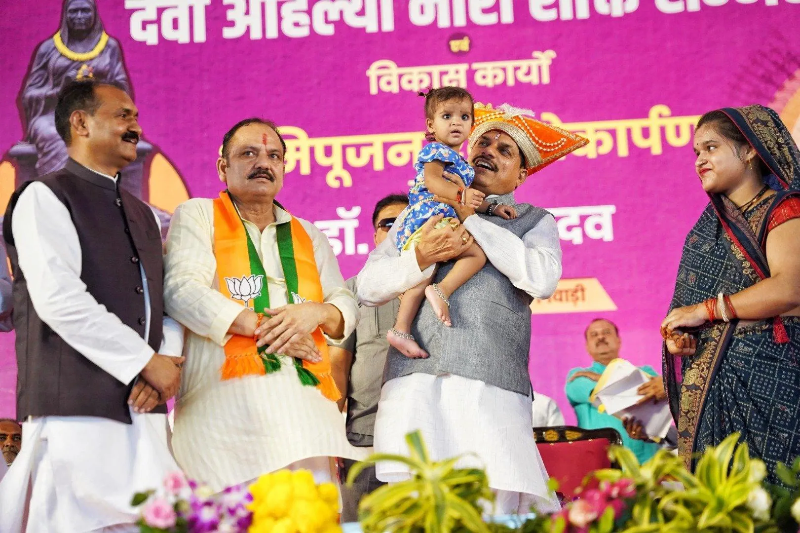 cm-mohan-yadav-announces-1500-for-ladli-sisters