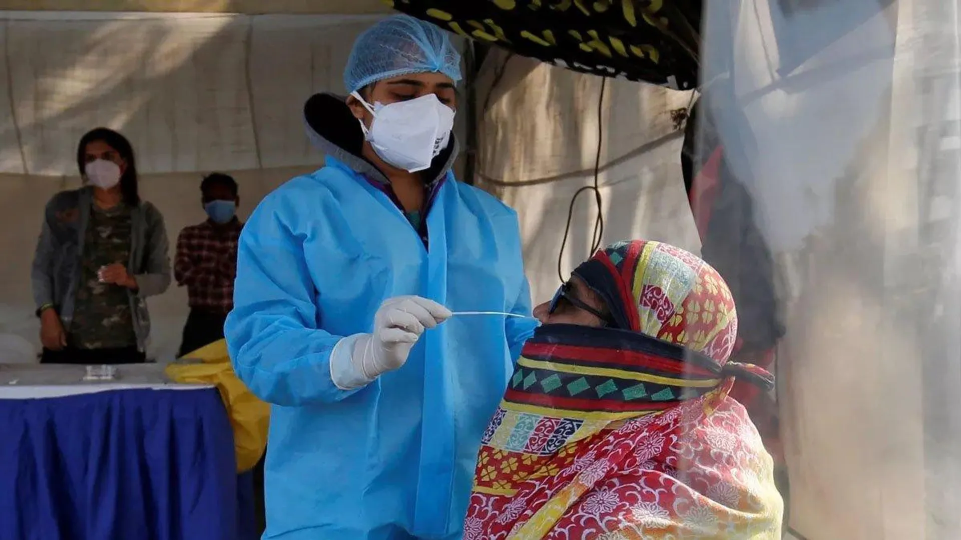 कोरोना का फिर बढ़ा खतरा: देश में सक्रिय केस 4,000 पार, केंद्र ने राज्यों को अलर्ट पर रहने के निर्देश दिए