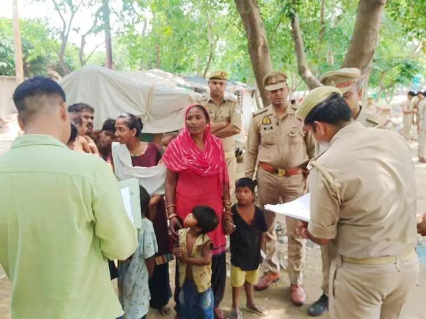 ऑपरेशन सिंदूर के बाद अवैध बांग्लादेशी प्रवासियों में खलबली, सैकड़ों ने खुद सीमा की राह पकड़ी