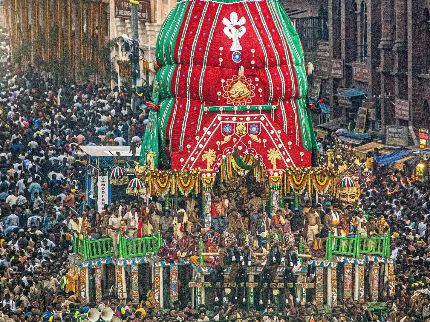 : puri-rath-yatra-2025-second-day-updates