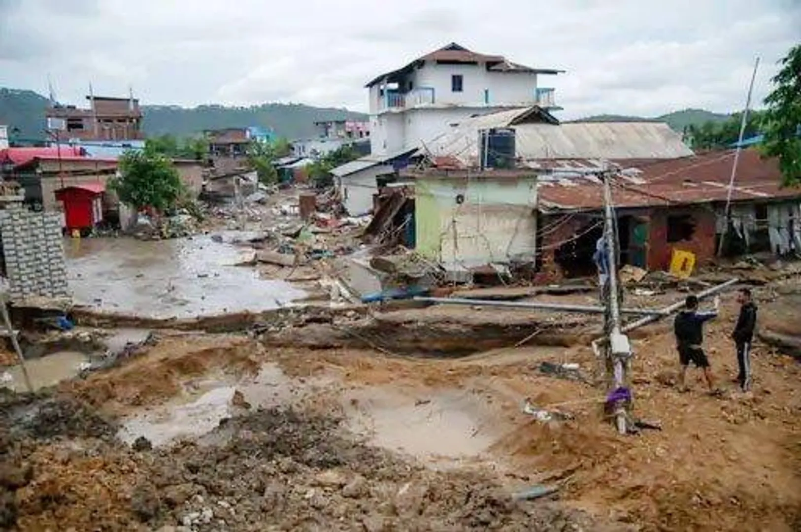 पूर्वोत्तर में मानसून का कहर जारी: असम में फिर दो मौतें, अब तक 49 की गईं जानें