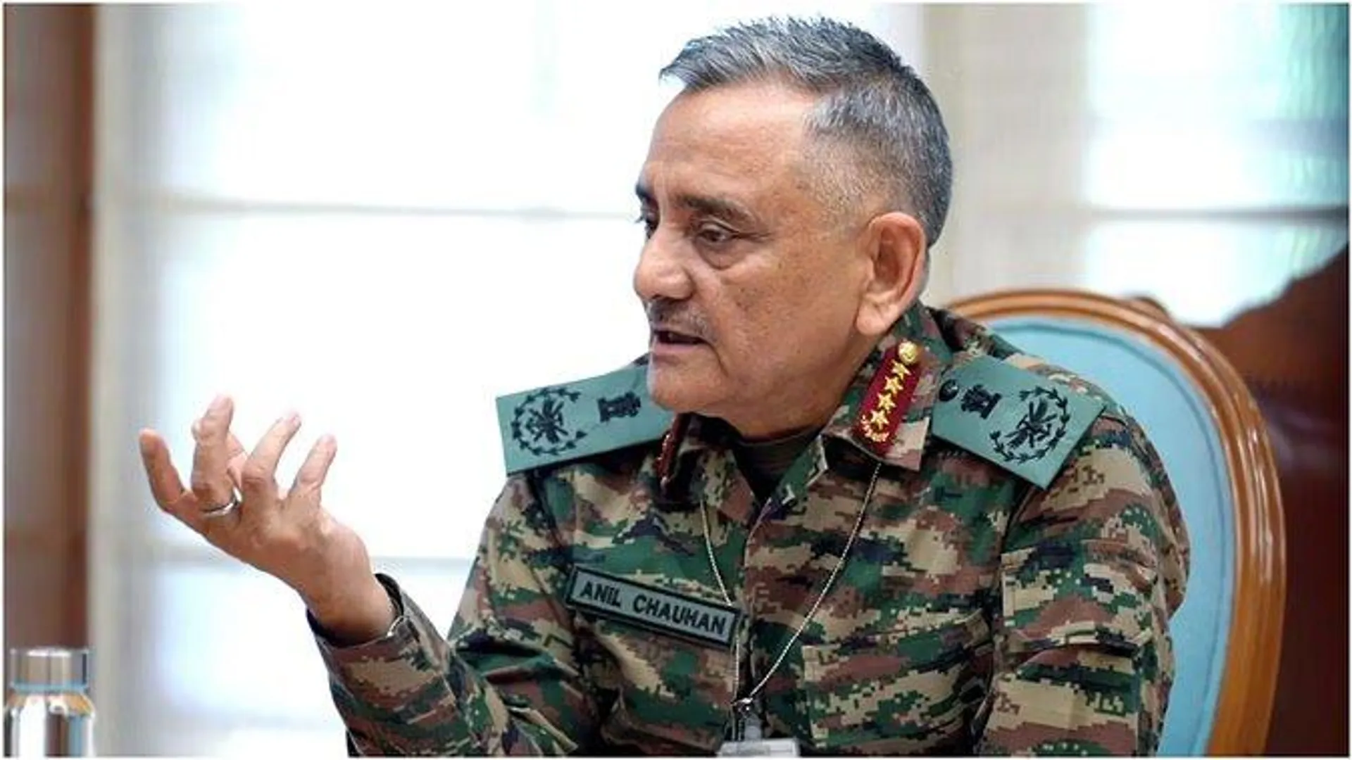 CDS जनरल अनिल चौहान ने ‘ऑपरेशन सिंदूर’ की समीक्षा की, कहा – “सेना आधुनिक युद्ध के लिए हर मोर्चे पर तैयार रहे”
