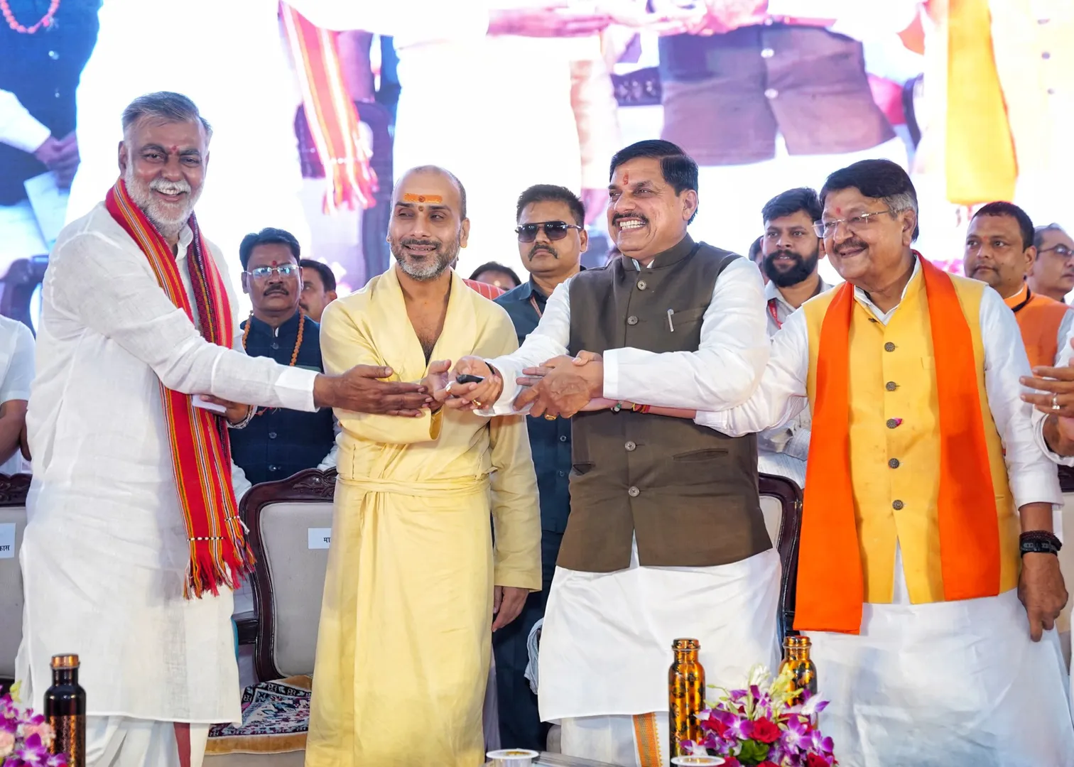 mp-irrigation-target-100-lakh-hectare-water-conservation-cm