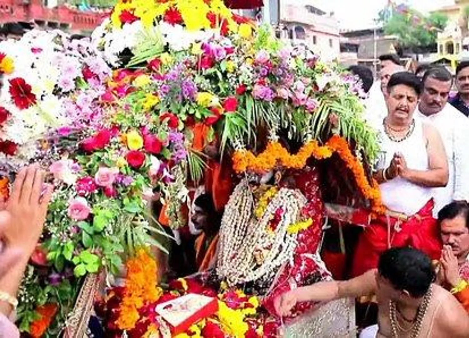 mahakal-sawan-sawari-ujjain-silver-palki-2025
