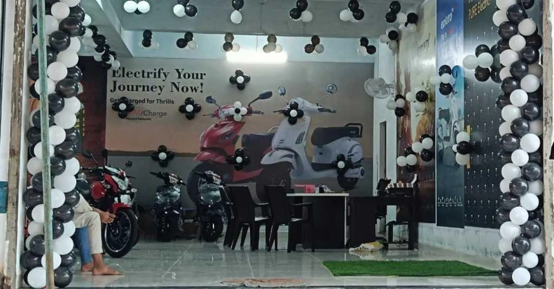 प्योर ईवी पहुँचा हरदा; ईवी क्राँति को दी नई रफ्तार