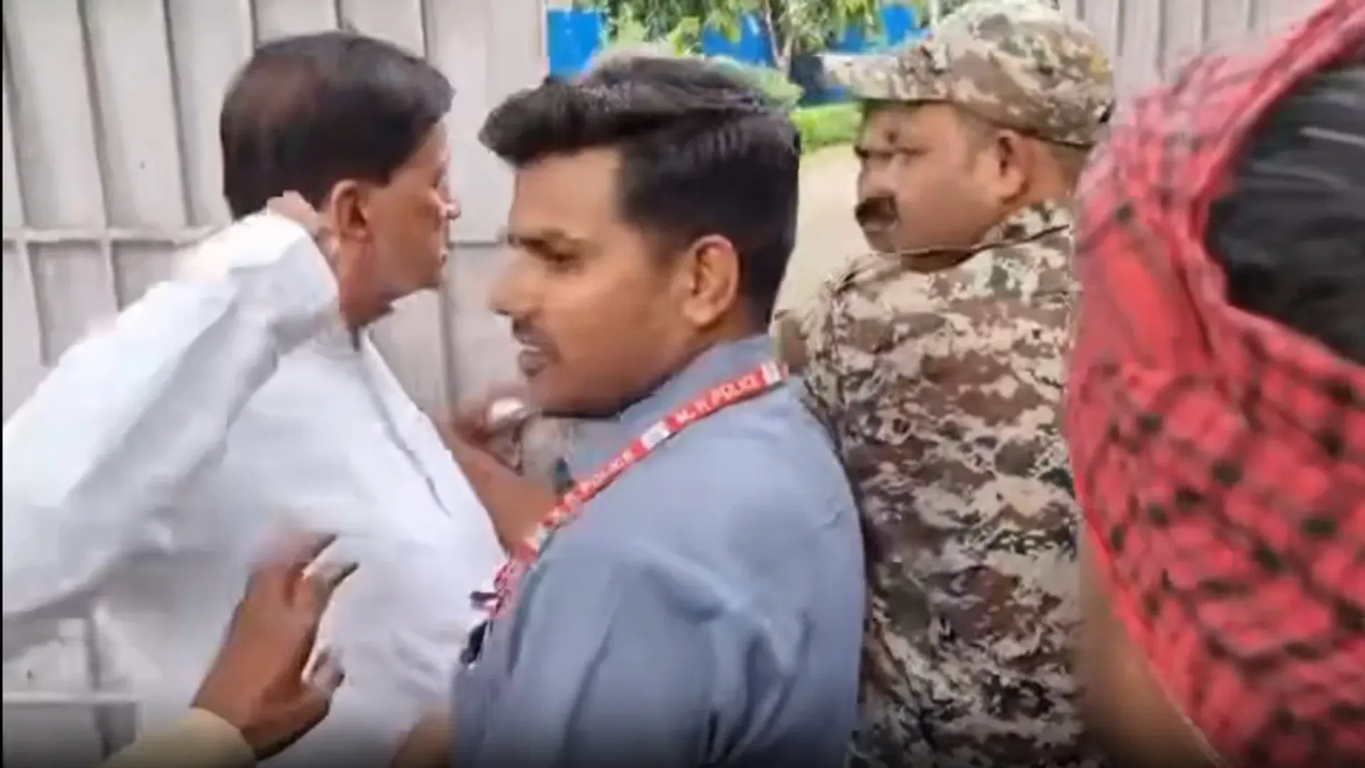 bhind-bjp-mla-district-collector-clash