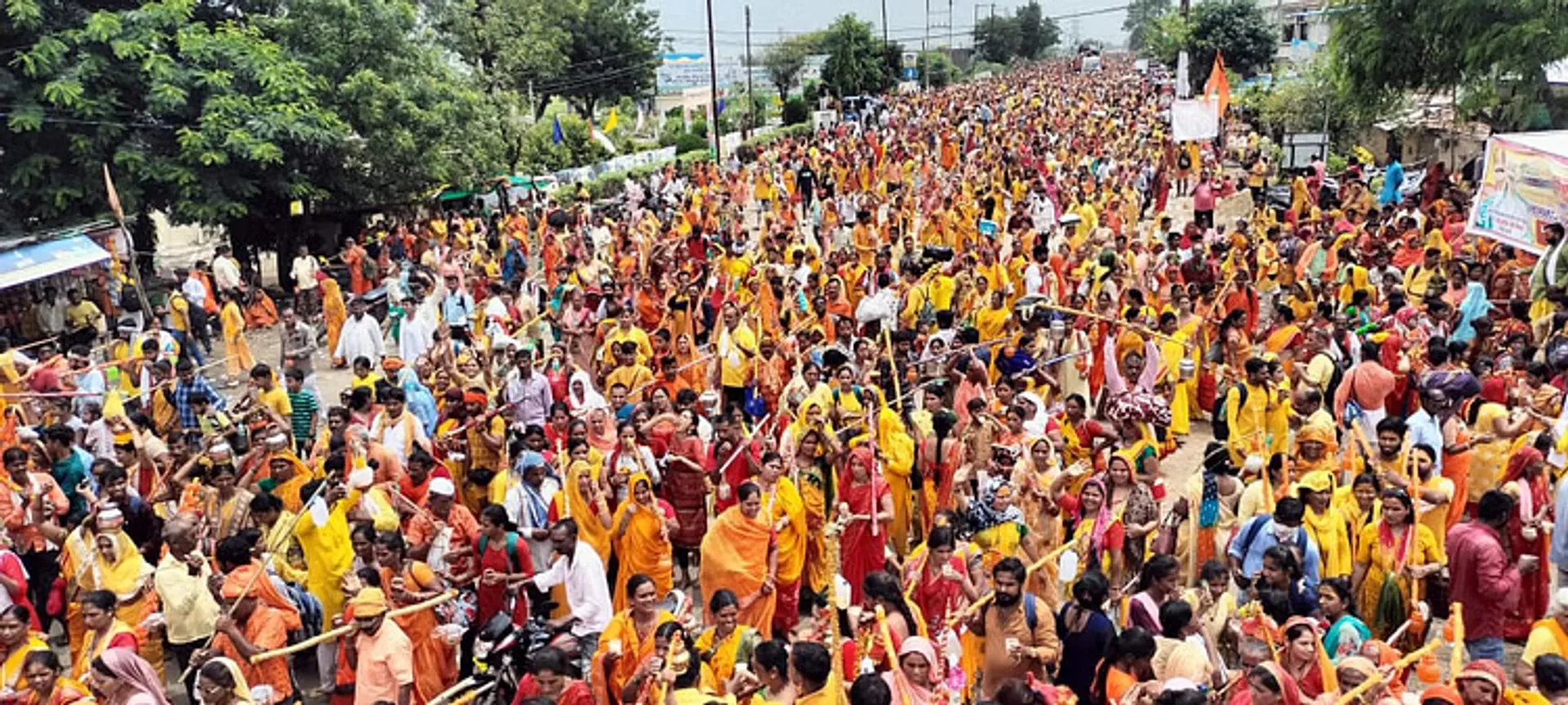 kanwar-yatra-kubereshwar-highway-jam-august-2025