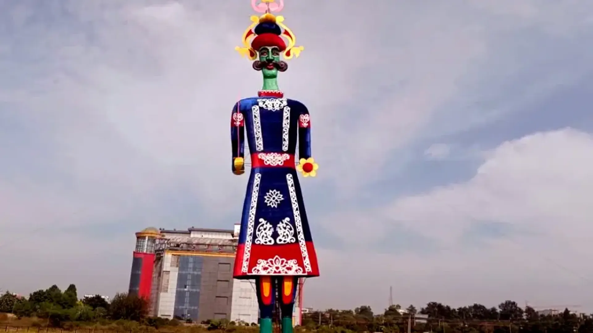 kota-dussehra-mela-2025-world-tallest-ravan