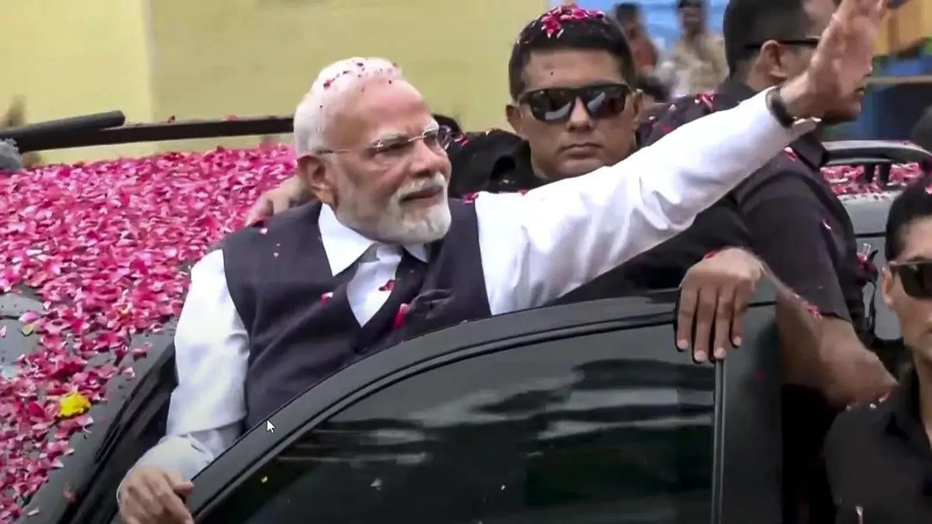 pm-modi-gujarat-visit-bhavnagar-roadshow-cruise-terminal-launch