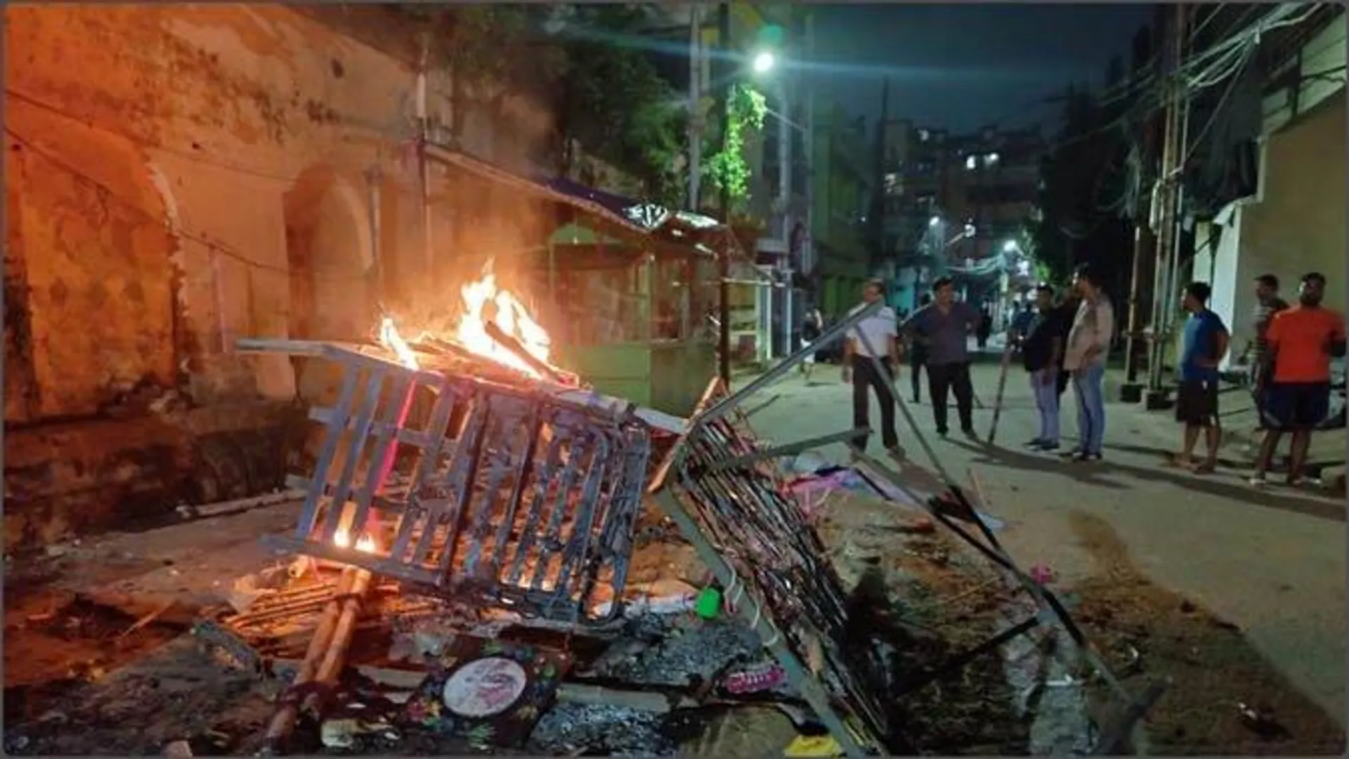 cuttack-curfew-36-hours-police-deployed