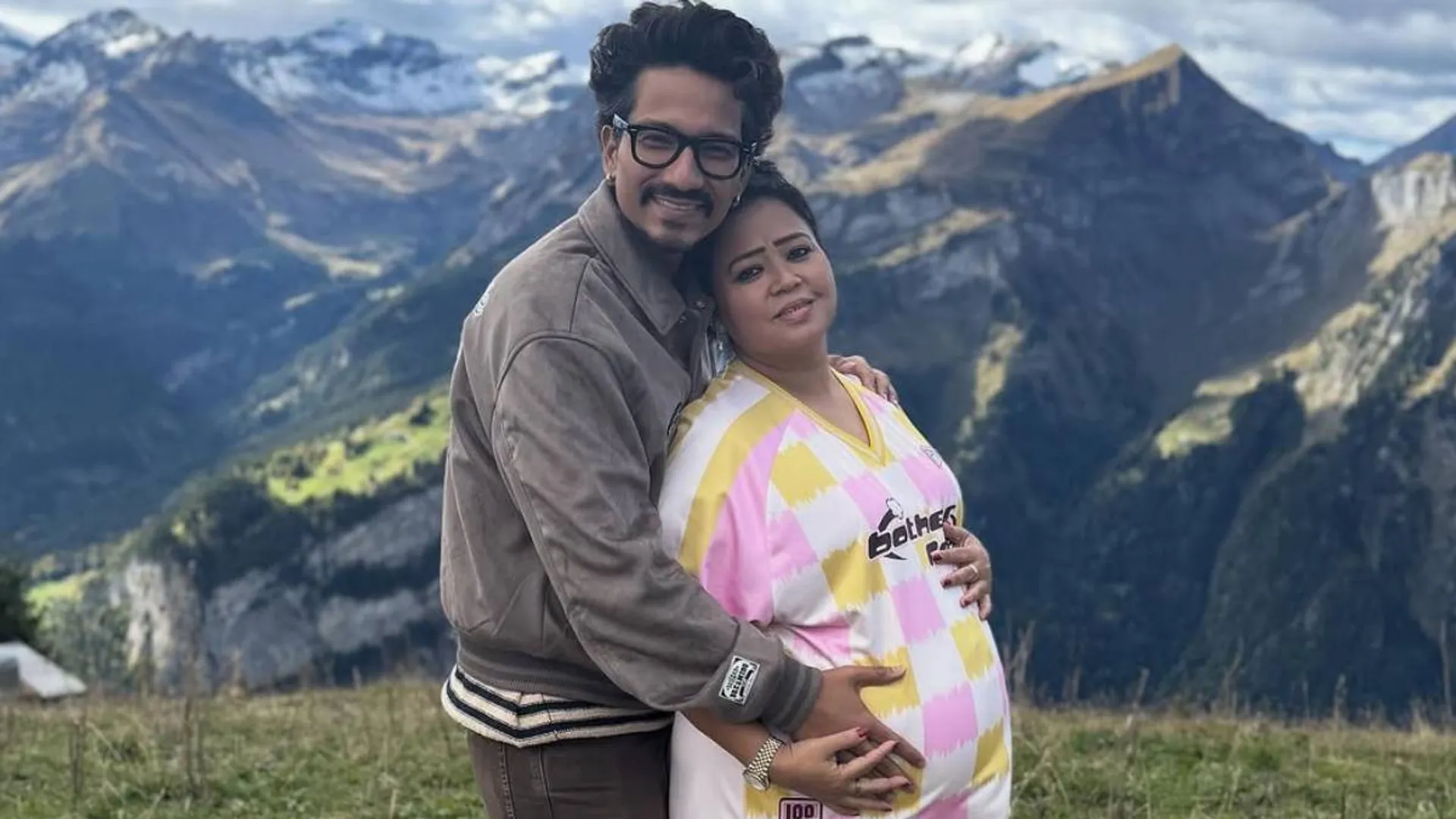 bharti-singh-pregnancy-announcement-harsh-limbachiyaa