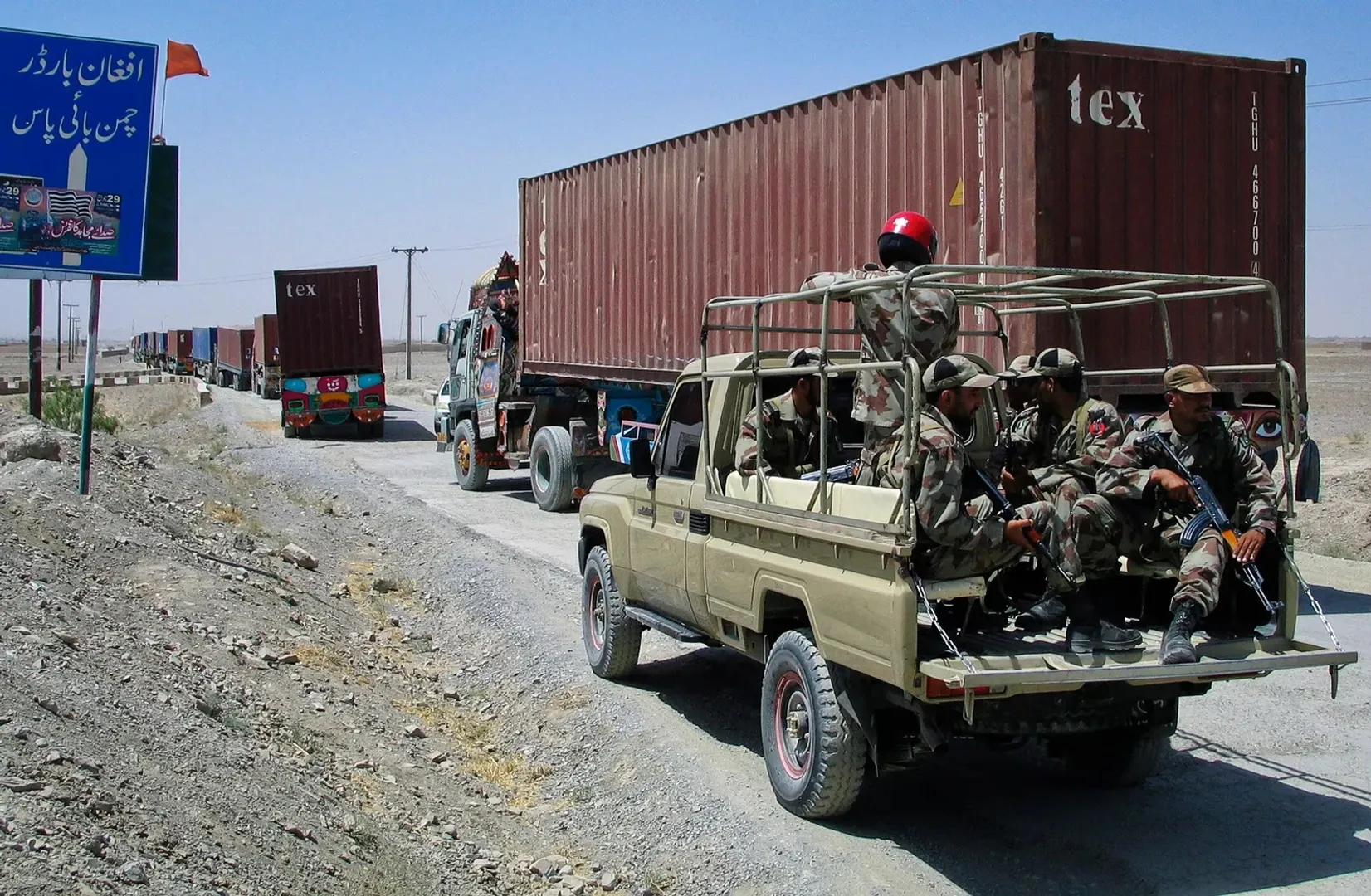 pakistan-afghanistan-border-clashes-kurram-taliban-tension