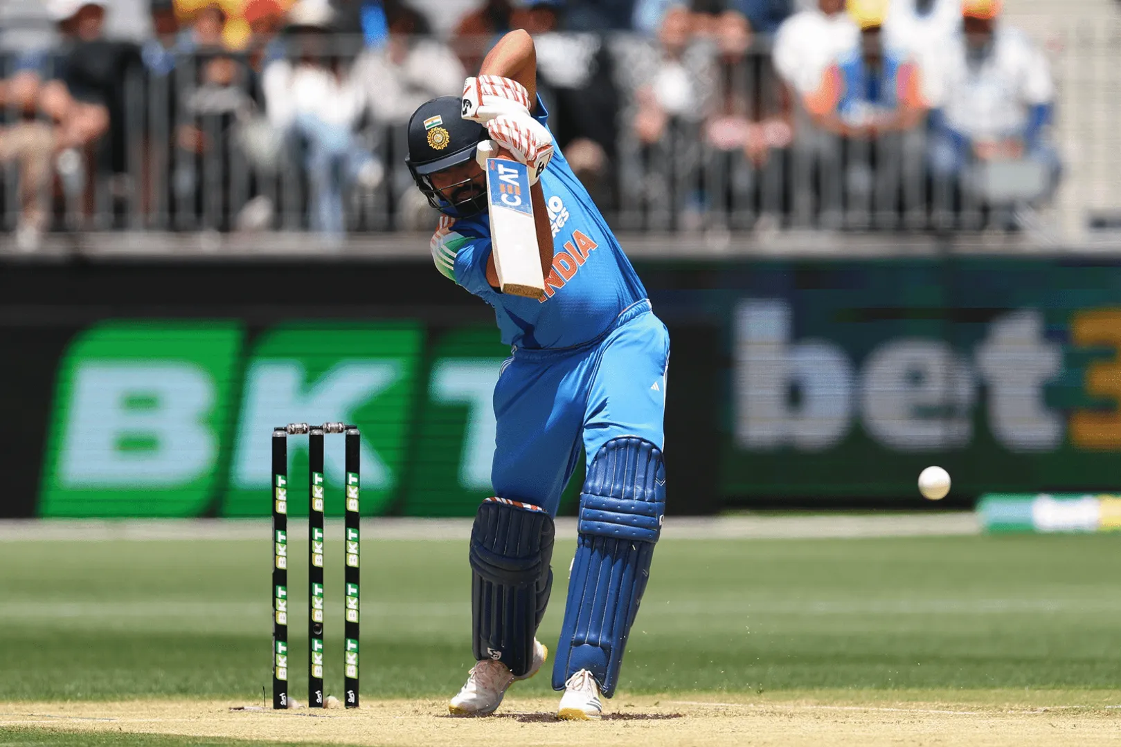 india-vs-australia-1st-odi-rain-affected-match-duckworth-lewis-131-target