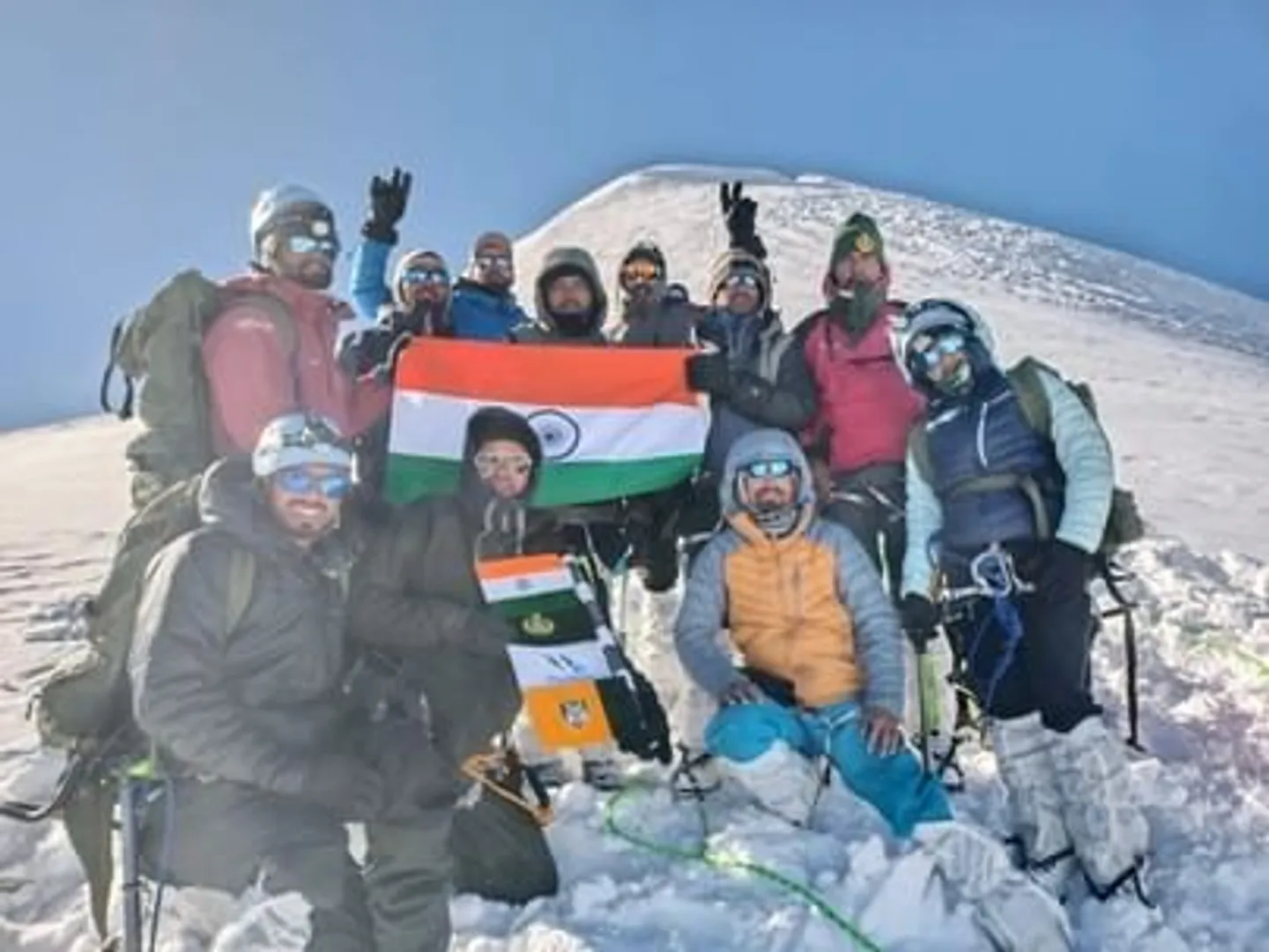 itbp-team-hoisted-tricolor-on-kala-nag-peak-uttarkashi