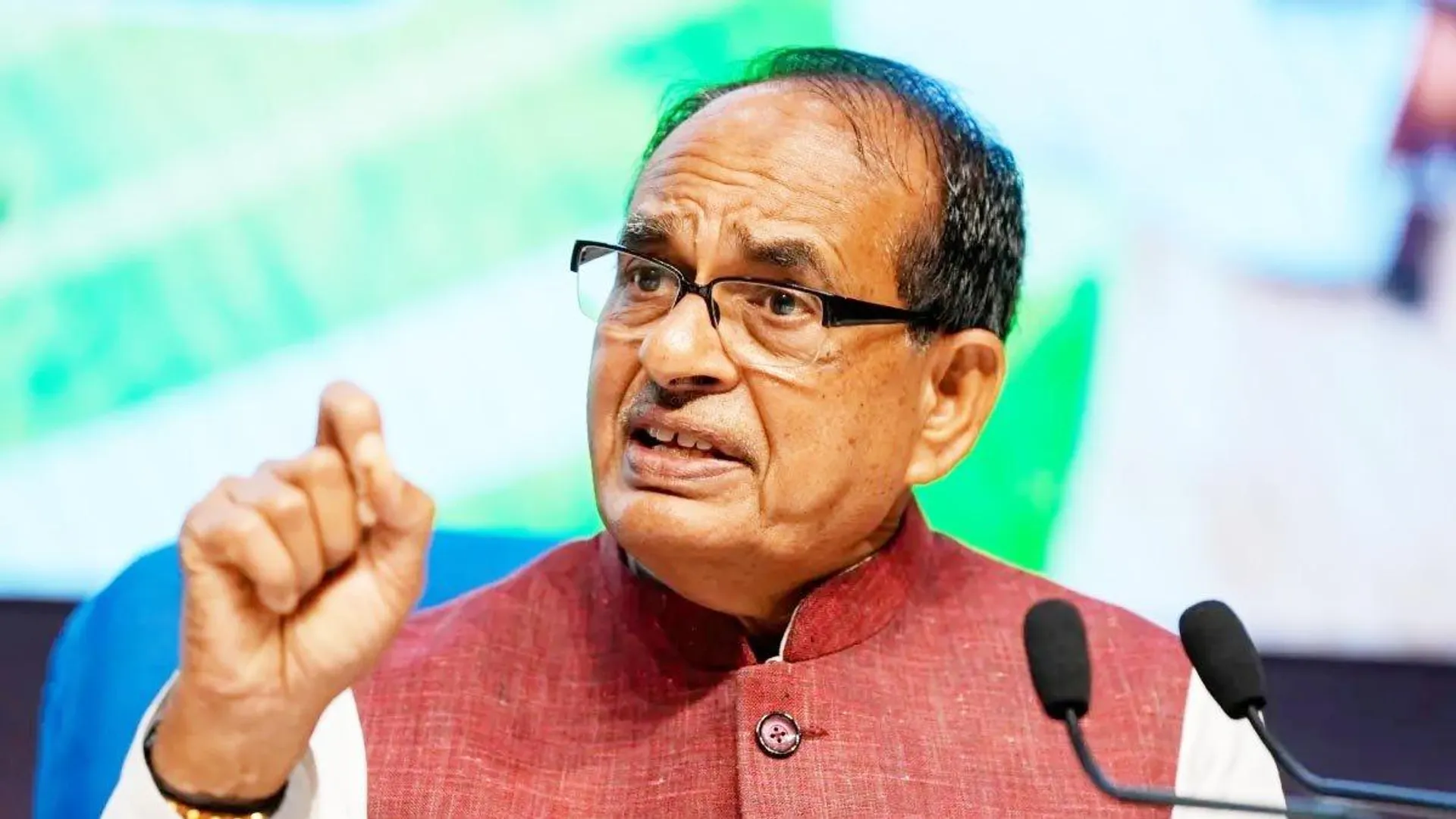 shivraj-singh-chouhan-strict-action-fake-fertilizer-seed-law-farmers