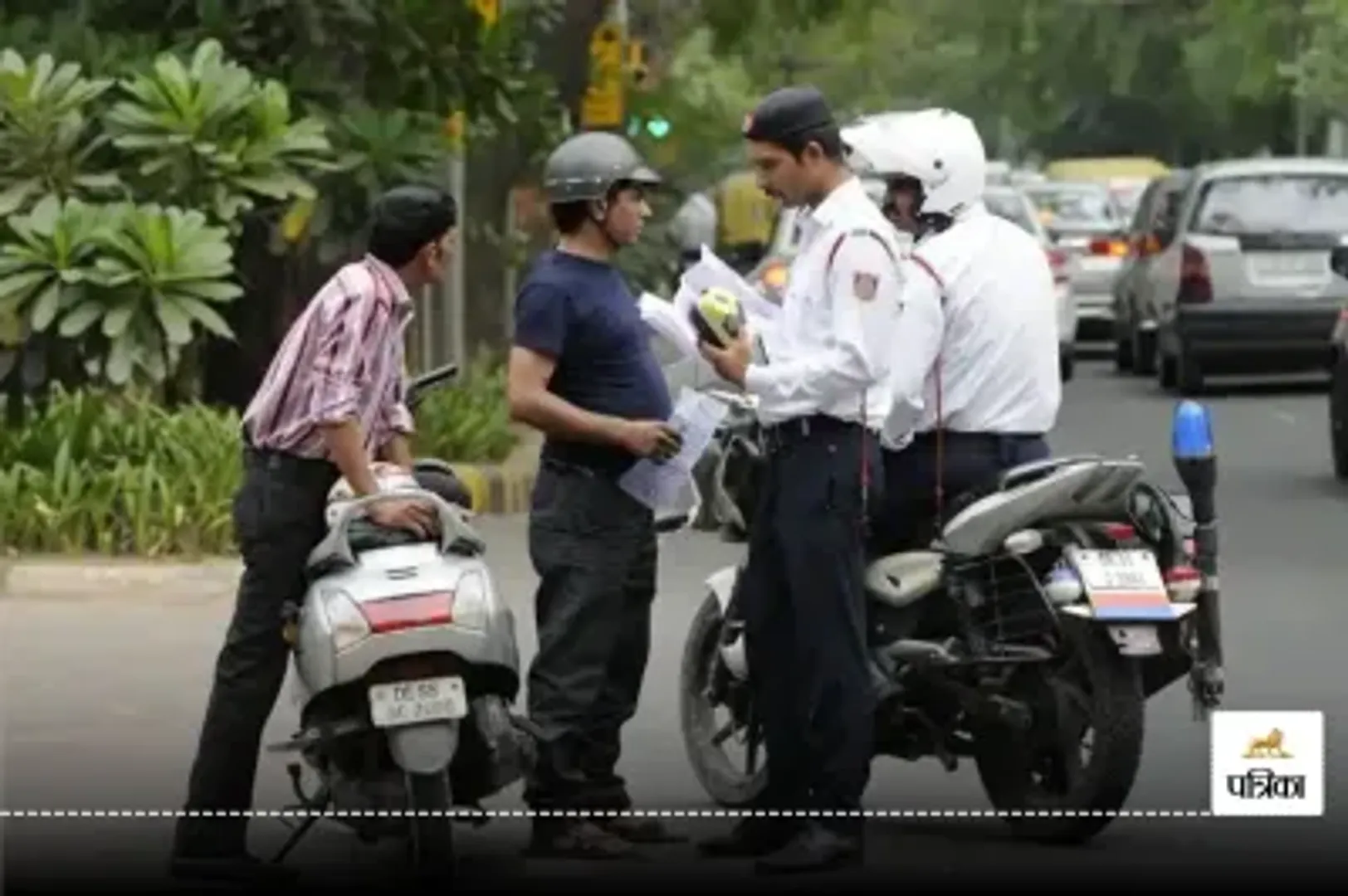 bhopal-helmet-rule-backseat-passenger-fine-starts-from-november-6