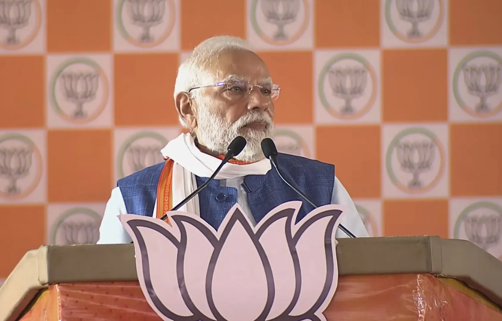 pm-modi-saharasa-rally-vote-for-nda-development-bihar