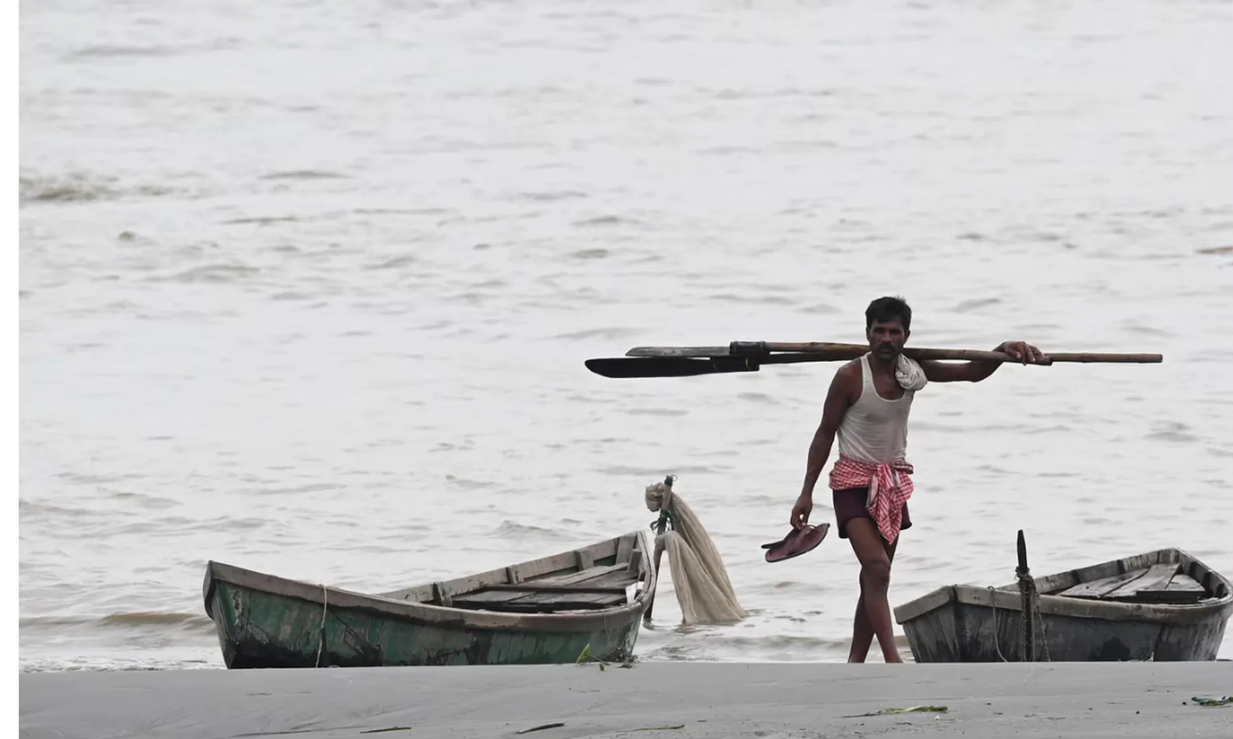 139 fishermen from Gujarat detained in Pakistan, government tells Parliament