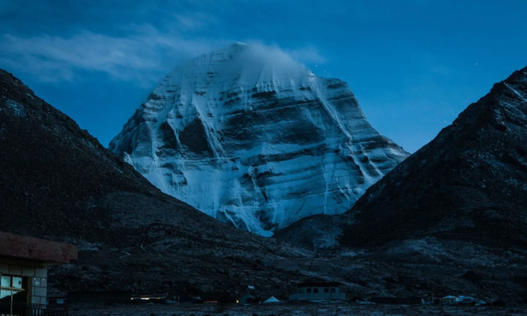 People who spend 12 hours near Kailash say it feels like two weeks Here's why
