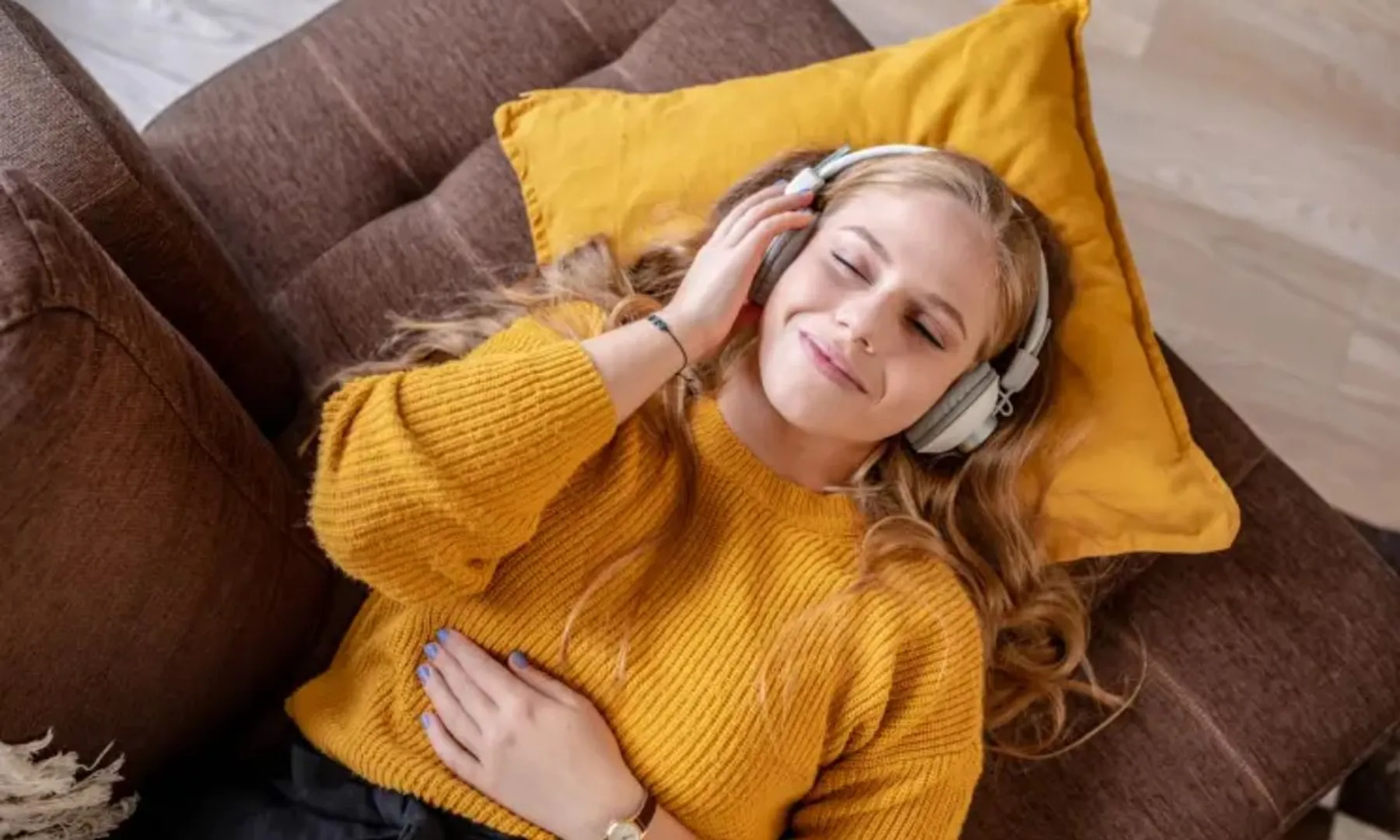 Experts say noise-cancelling headphones could harm your brain – Explained