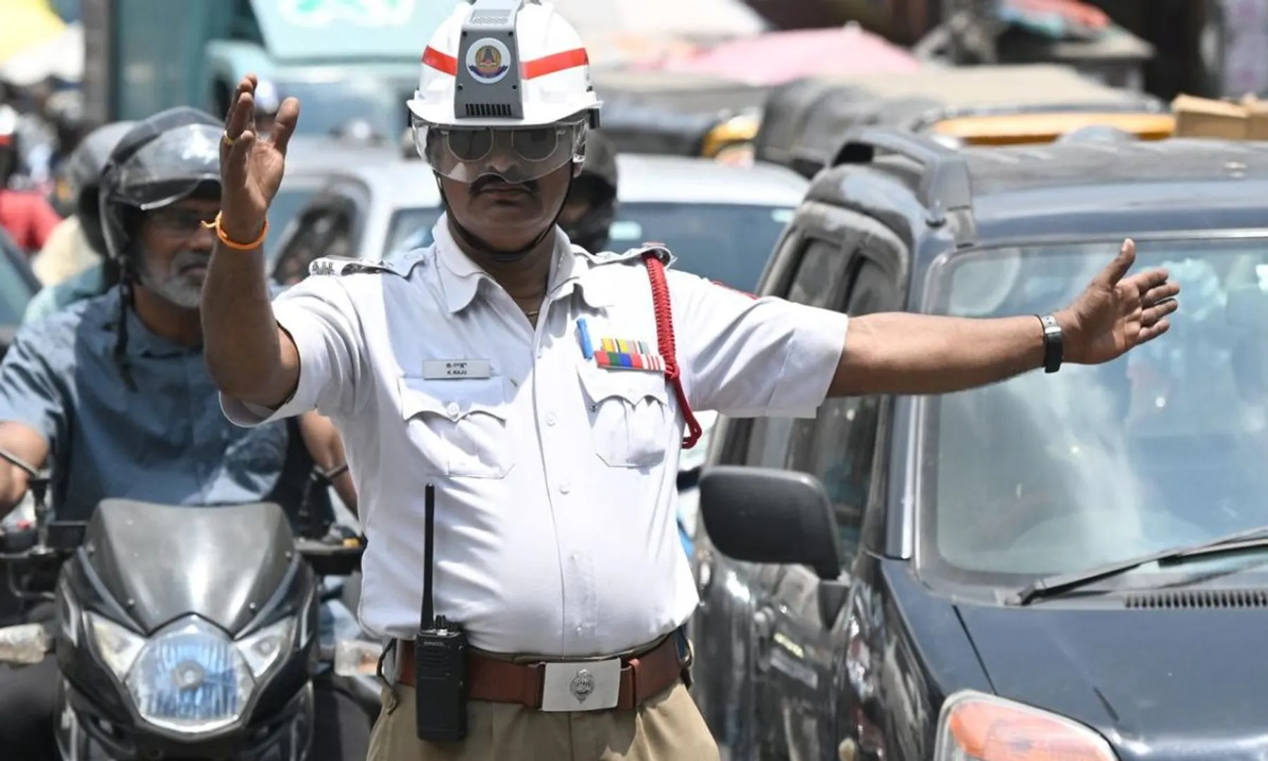 Chennai traffic police to use air-conditioned helmets in summer