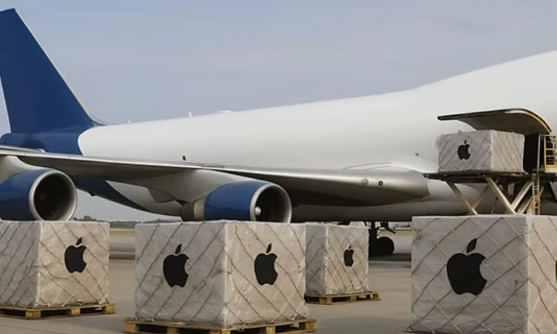 Apple flew 5 flights full of iPhones from India to beat Trump tariffs Report