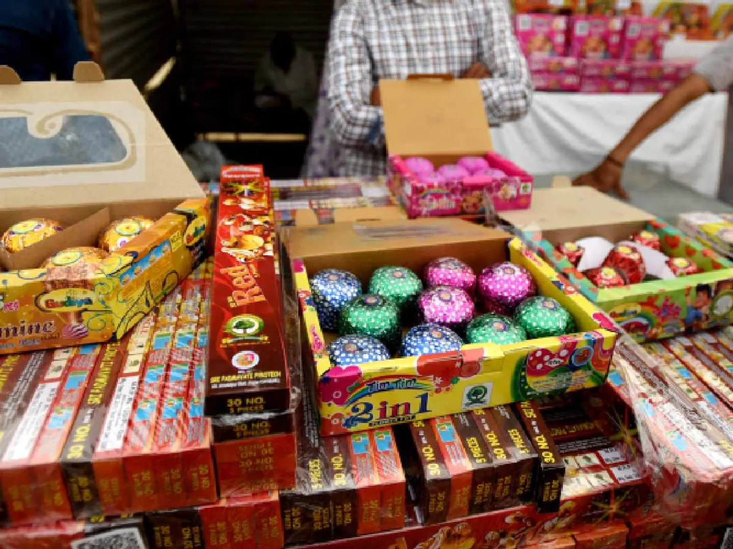 SC orders Rajasthan, UP, and Haryana to ban firecrackers