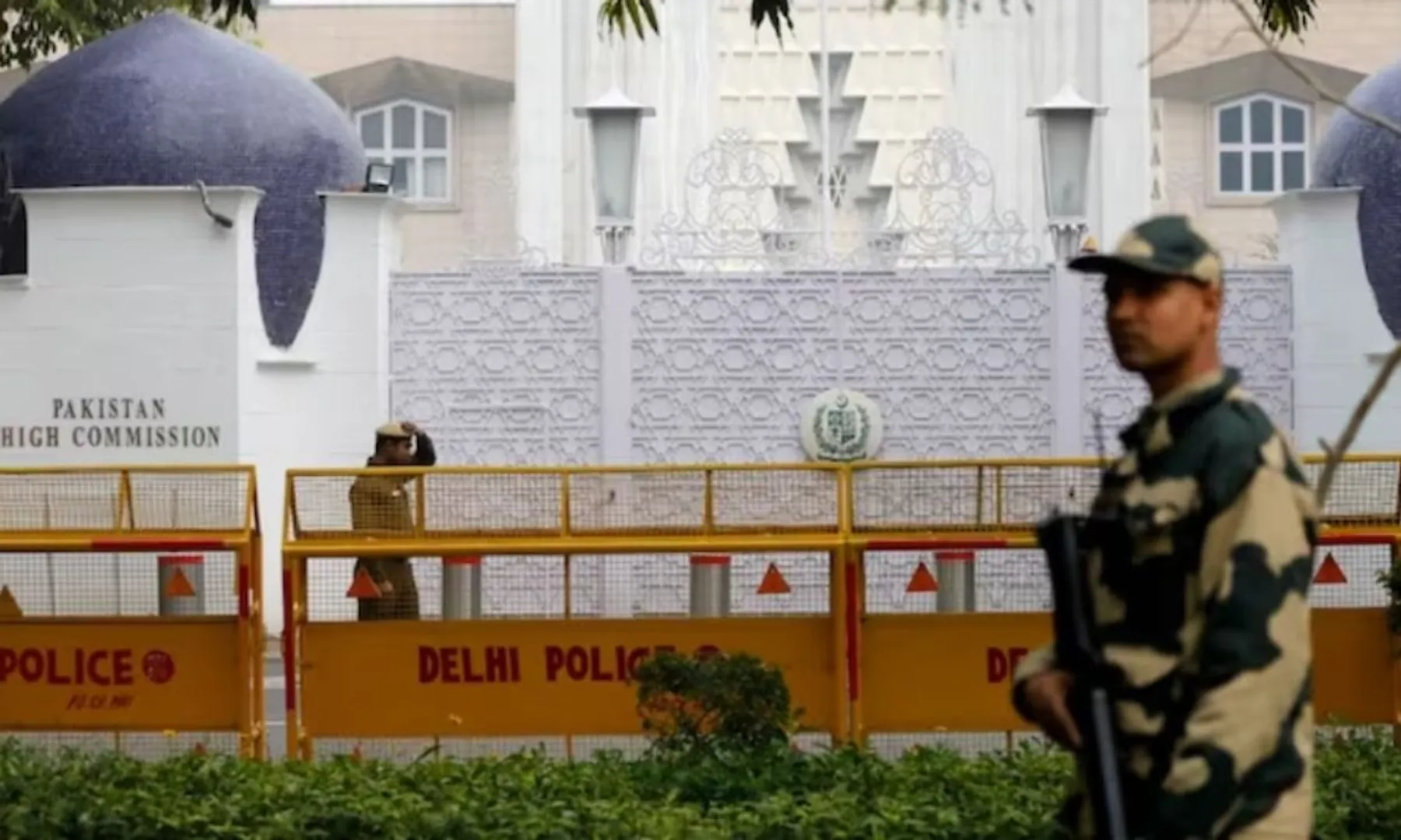  Pakistan expels Indian diplomat hours after India declares Pakistani diplomat ‘persona non grata’ post image