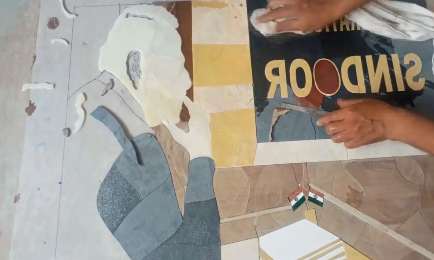 Agra artists create stone mosaic of PM Modi as tribute to Op Sindoor (1)