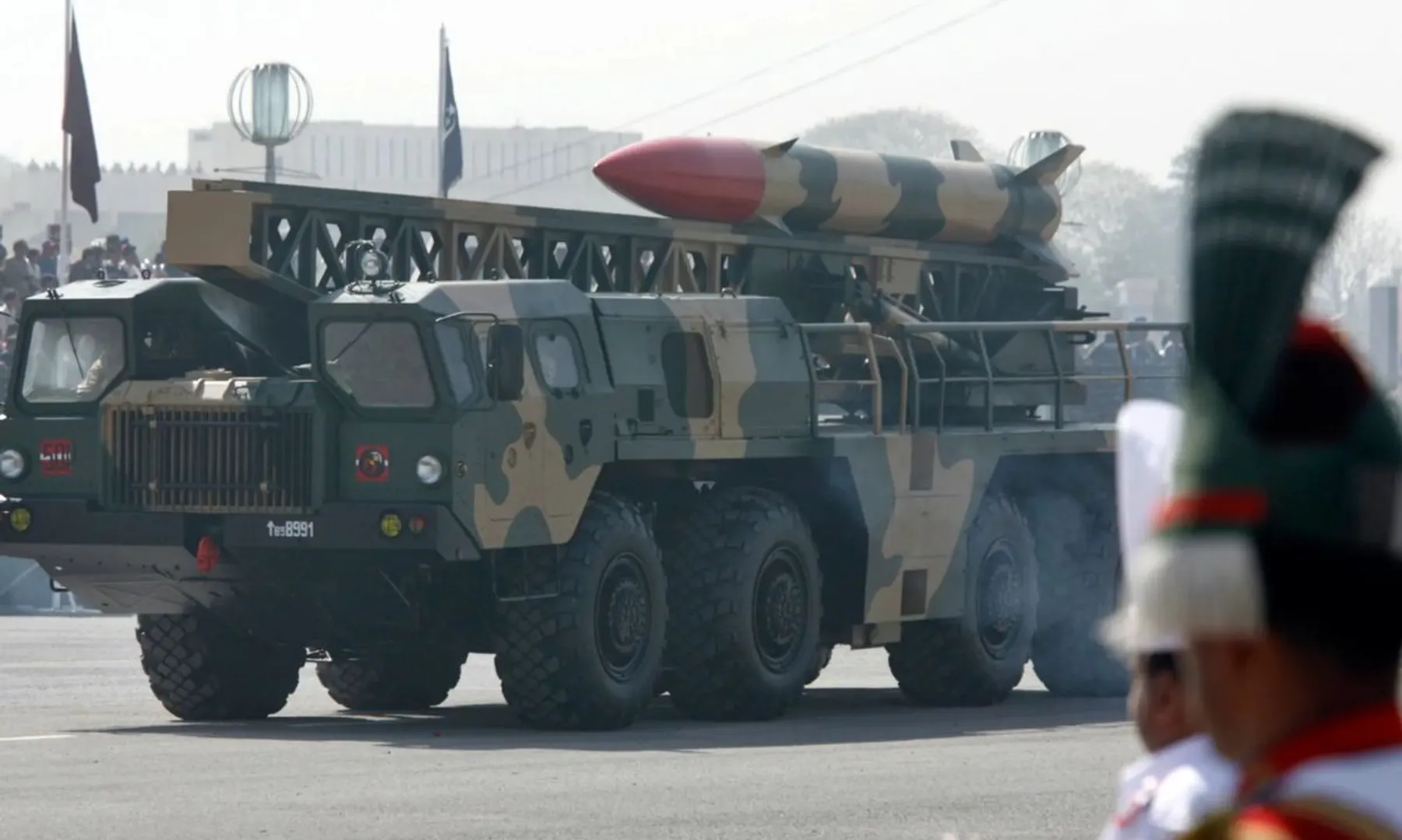 Pakistan relies on China for tactical nuclear weapons to deter India Report