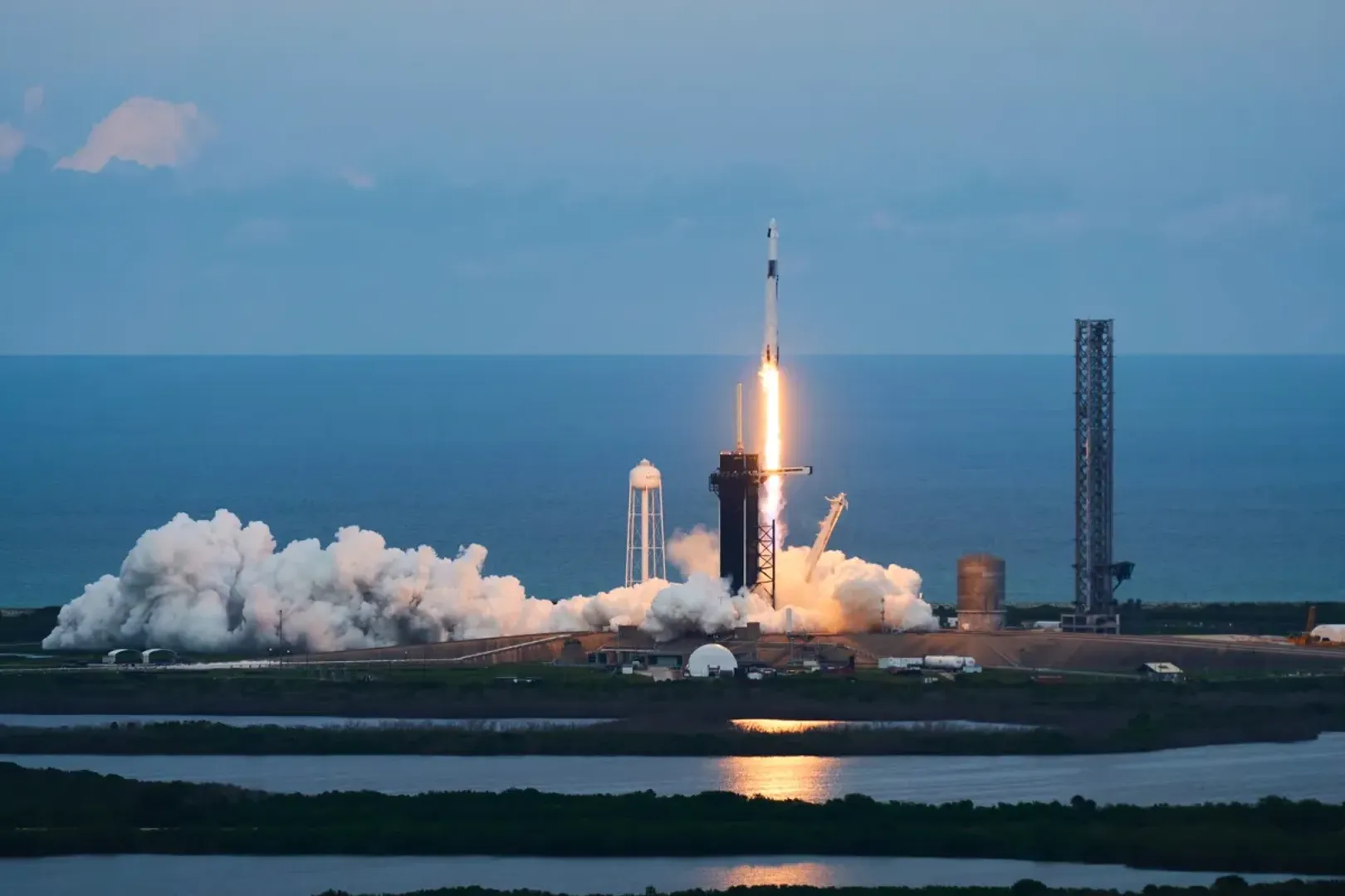ax2-launch2