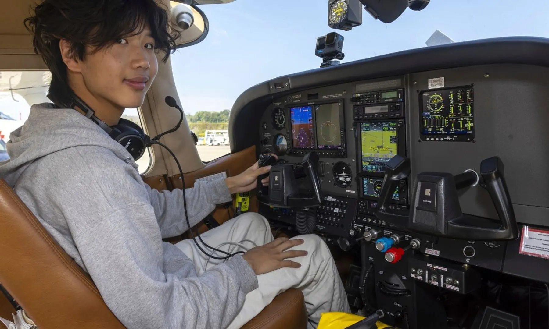 Teen US pilot detained in Antarctica while attempting to fly solo across 7 continents