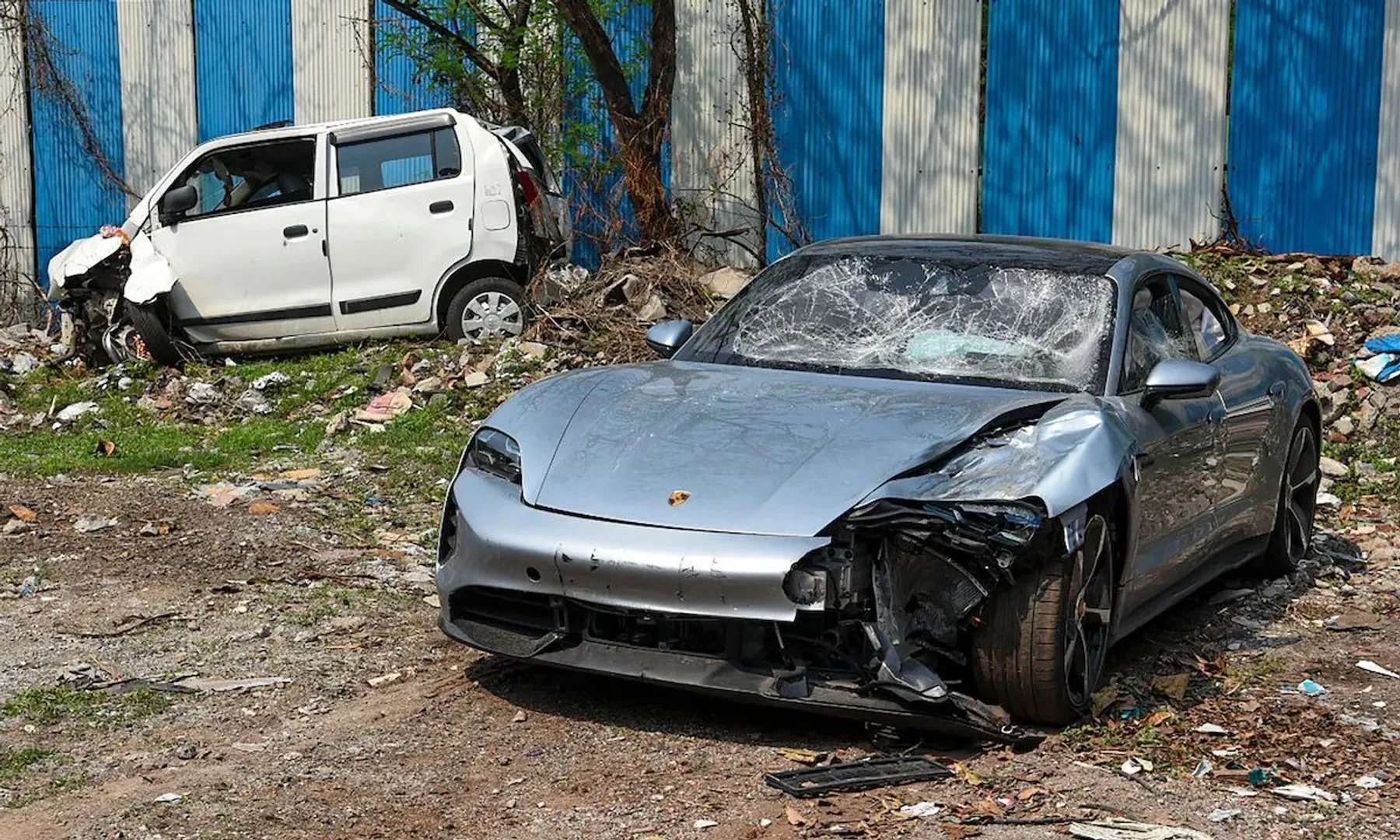 Pune Porsche crash that killed two 17-year-old drunk driver to face juvenile trial  Timeline