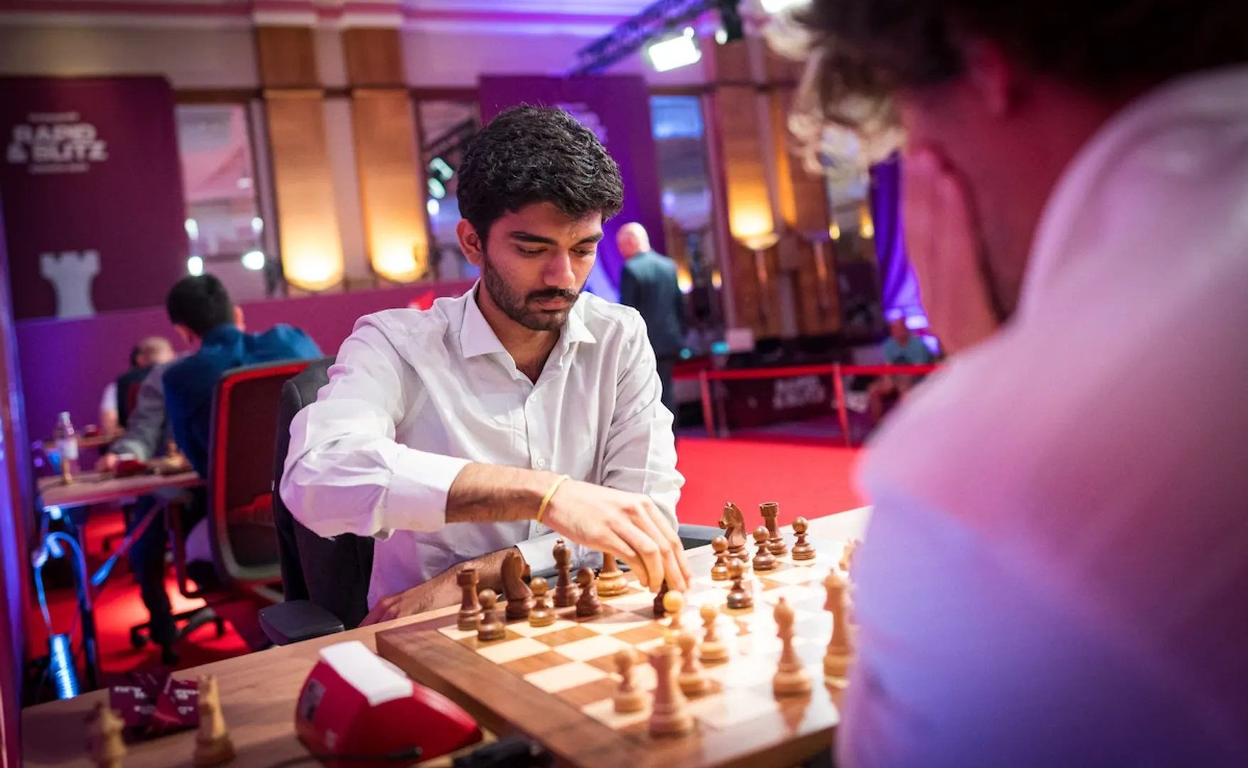gi5fkbd_gukesh-vs-carlsen-ians_625x300_04_July_25