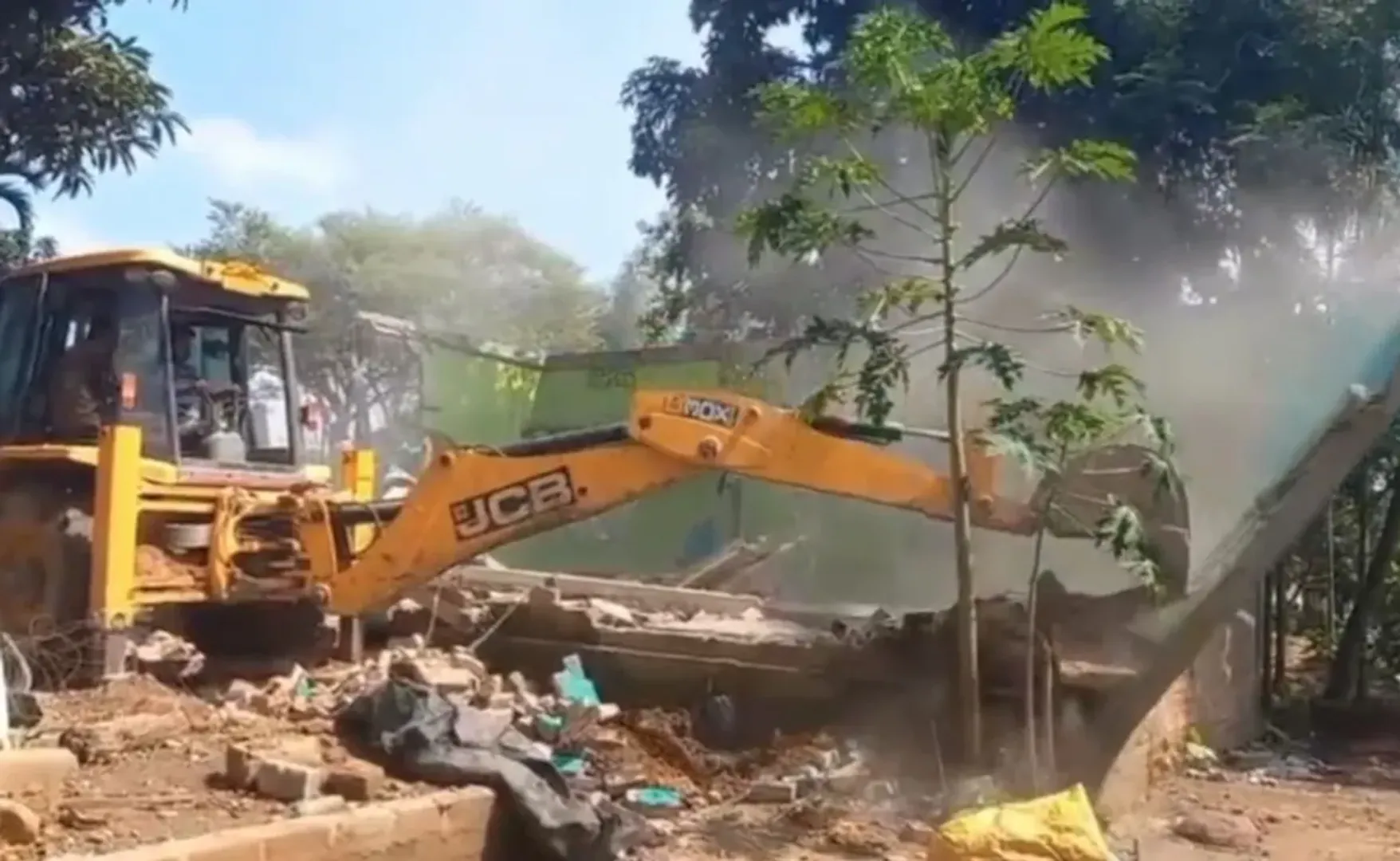 n48v45h_goalpara-eviction_625x300_12_July_25