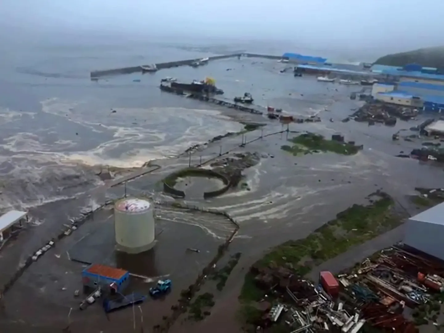 AFP__20250730__689T3KE__v2__HighRes__RussiaEarthquakeTsunami-1-1753855656