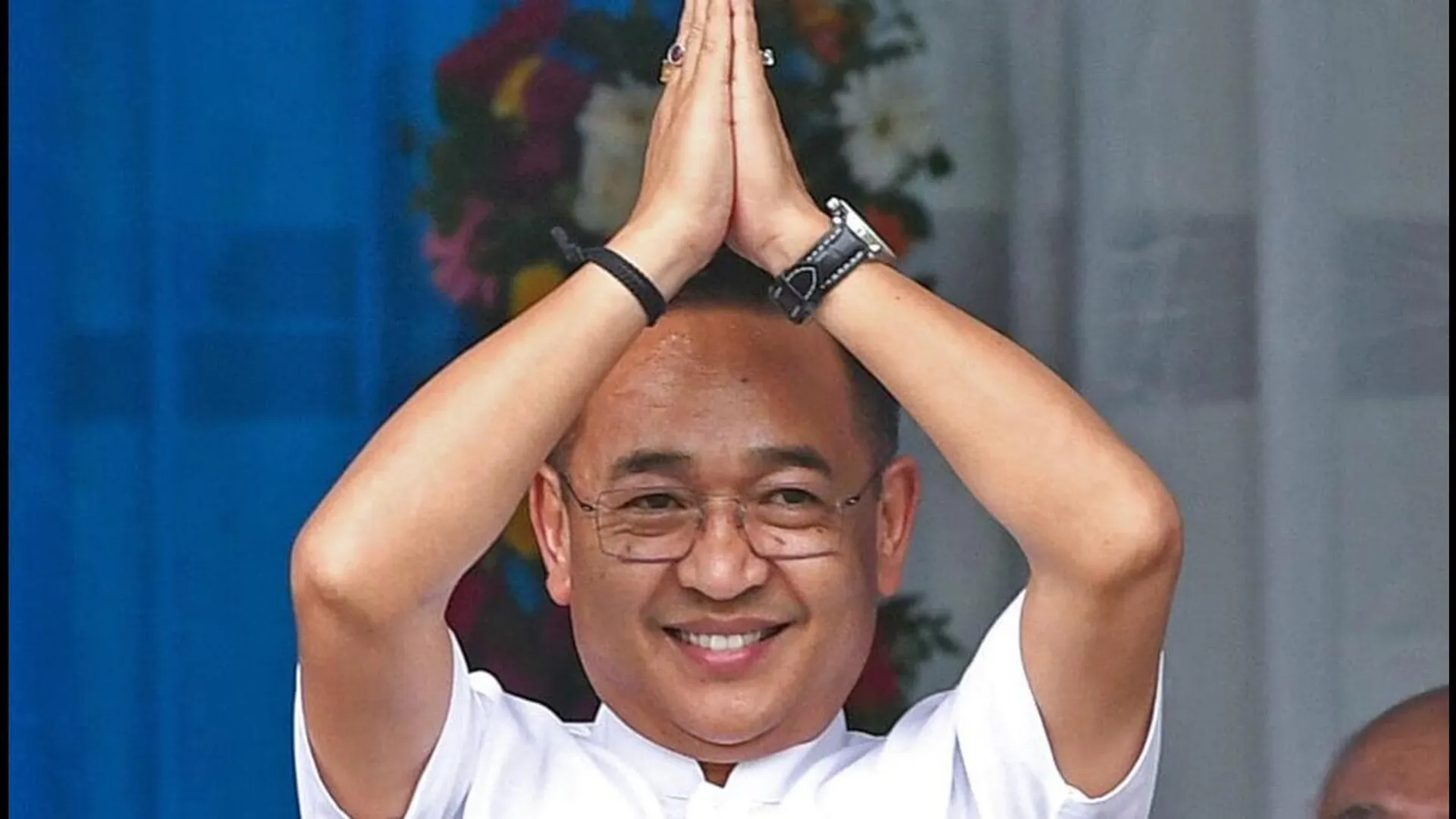  Sikkim CM Prem Singh Tamang announces ₹40,000 annual support for non-working mothers post image