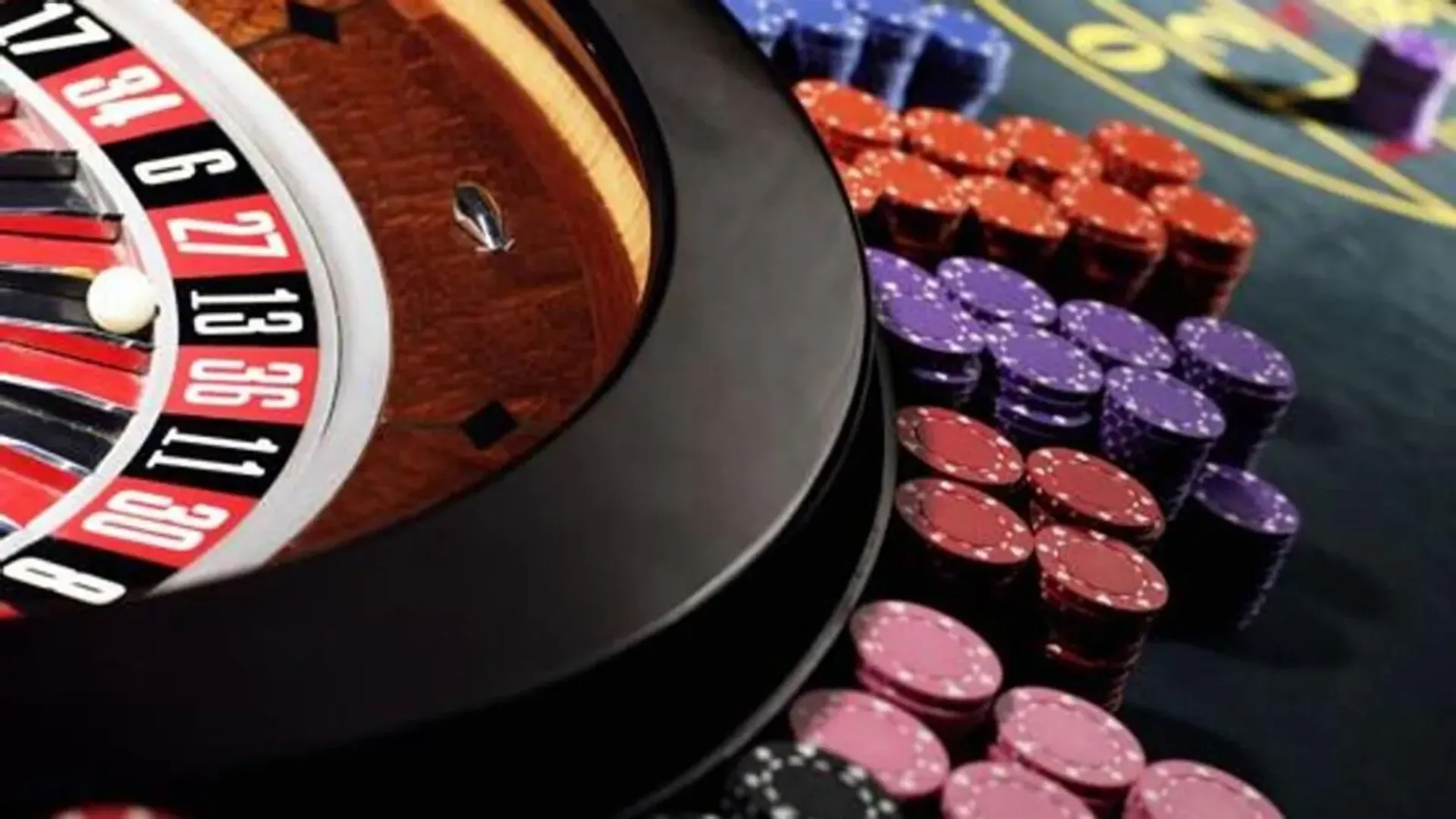 Online-gaming-attracts-a-GST-of-28----Getty-Images_1755654294245_1755654302715