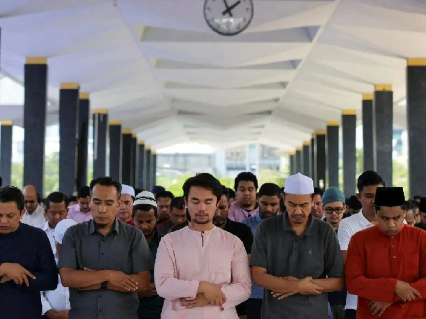 sharia-law-imposed-in-malaysian-state-terengganu-2-years-jail-for-skipping-friday-prayers