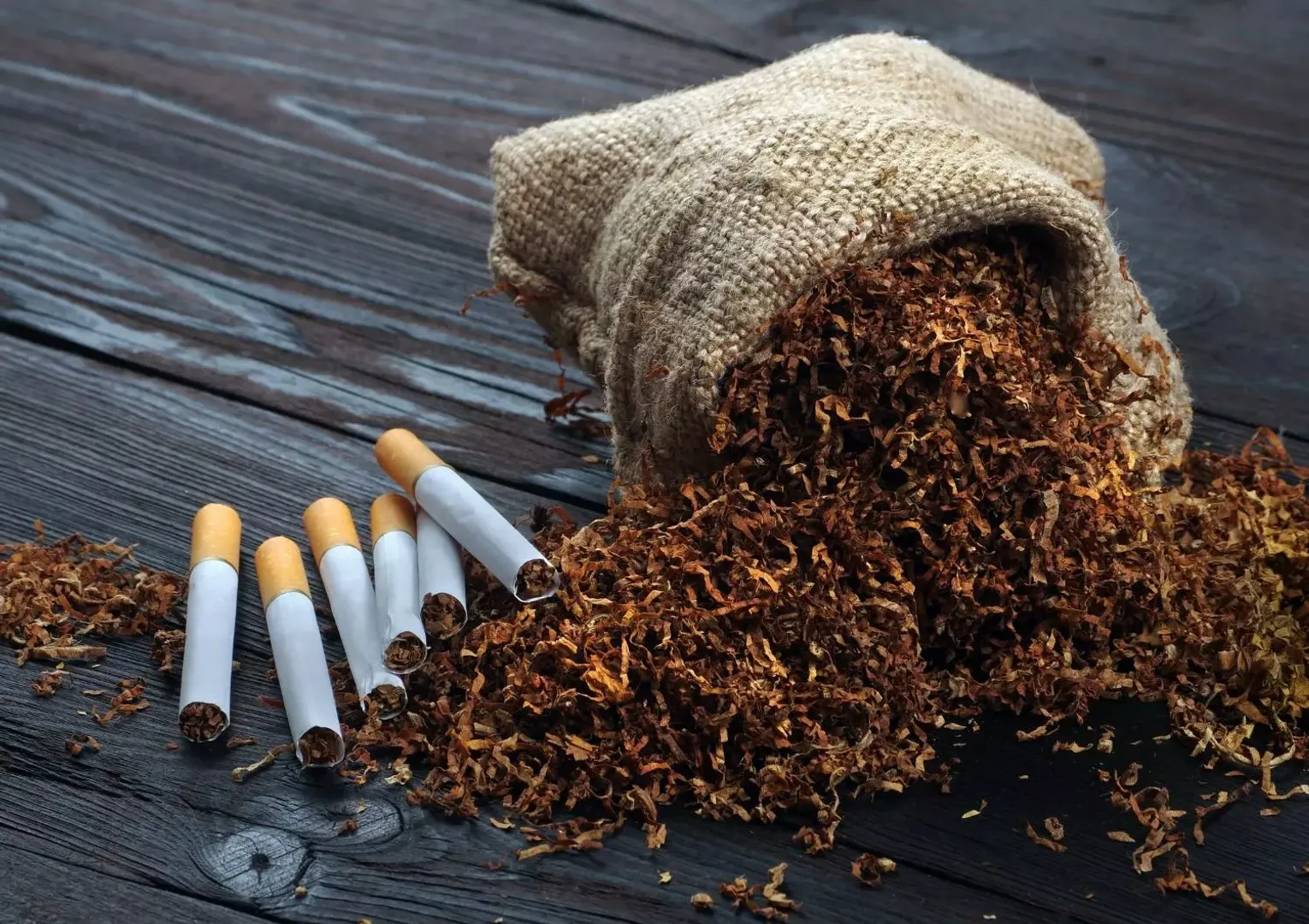 560024-tobacco-cigarette