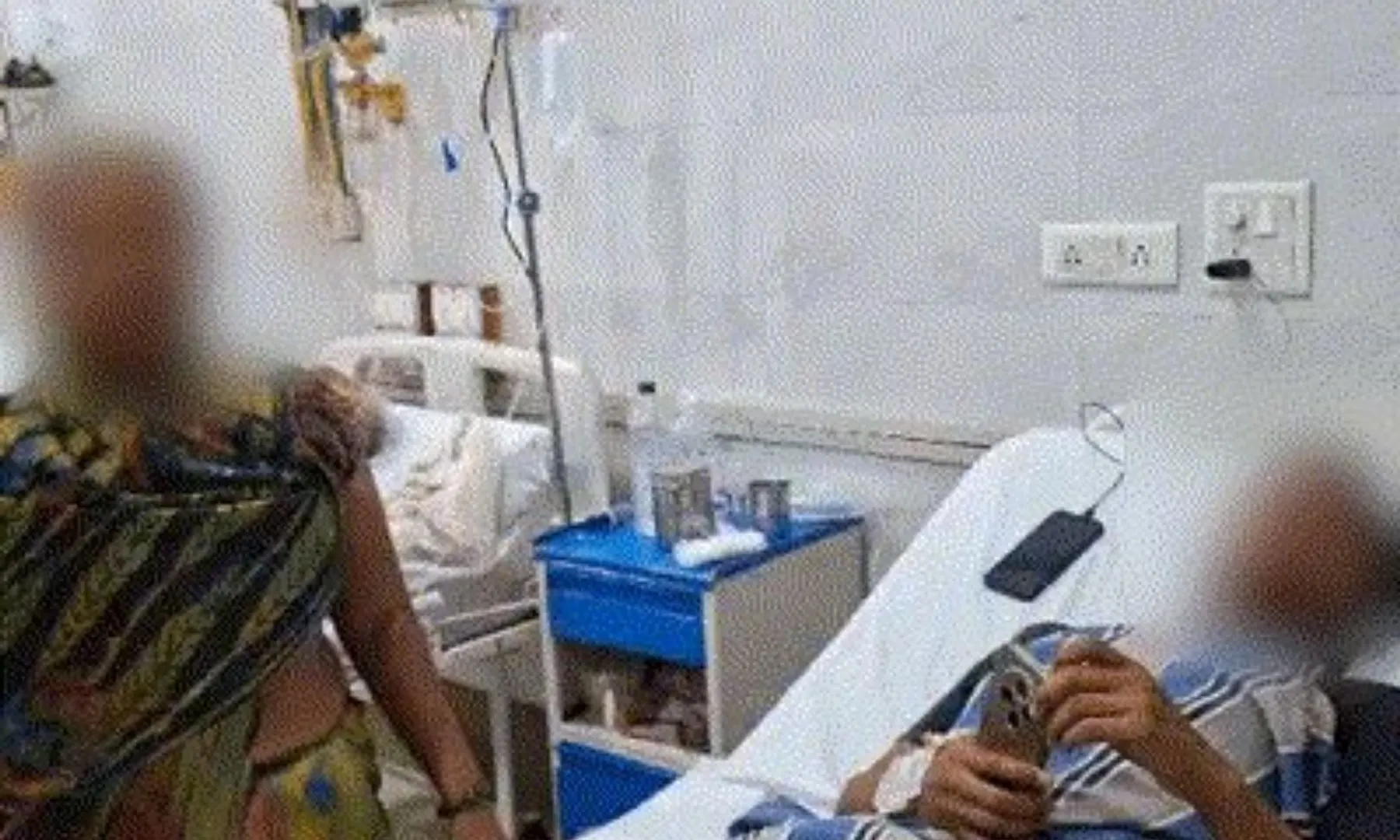 17-year-old boy, confused about his gender, cuts off private parts at home post image