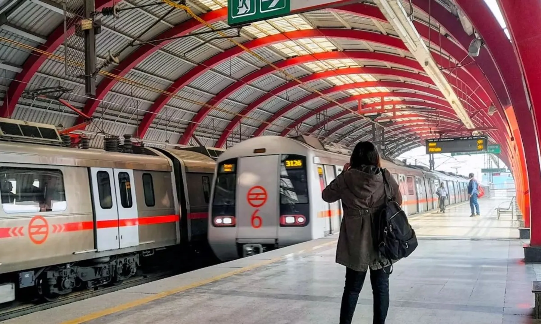 DMRC issues announcement warning against shooting reels & videos inside metro