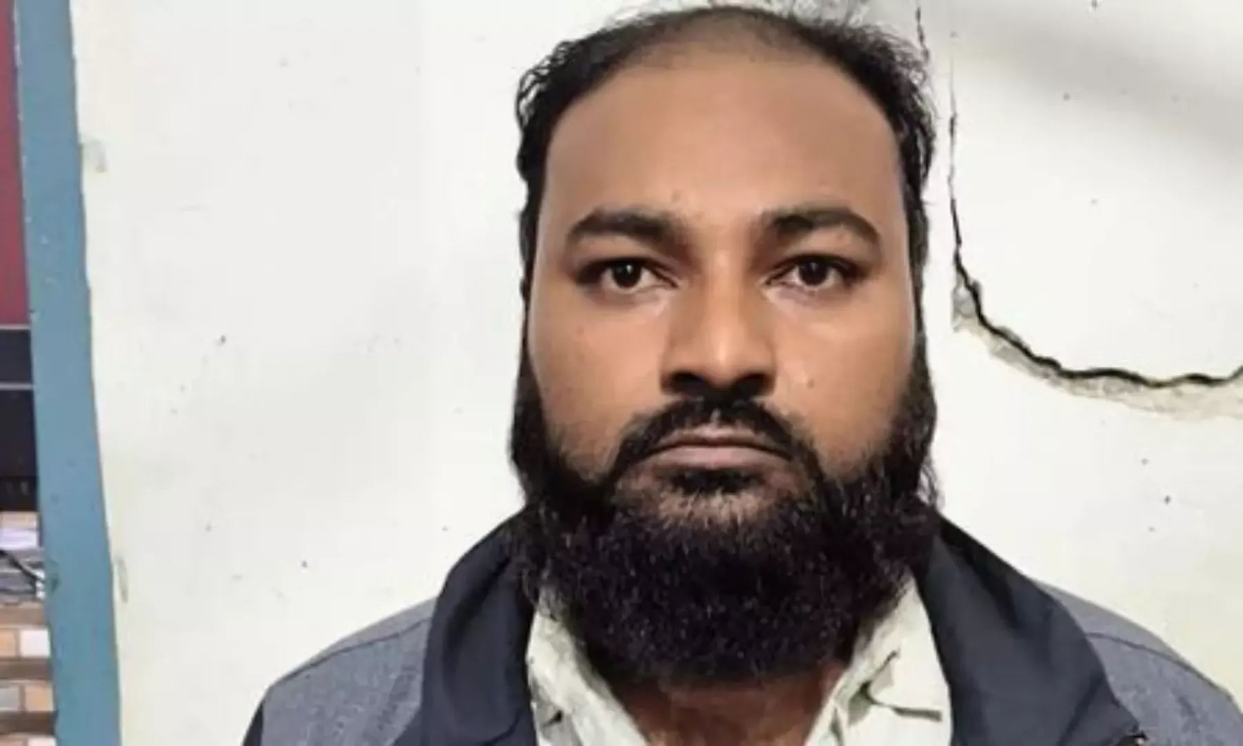  UP man kills wife, two daughters for not wearing burqa, buries them inside house 