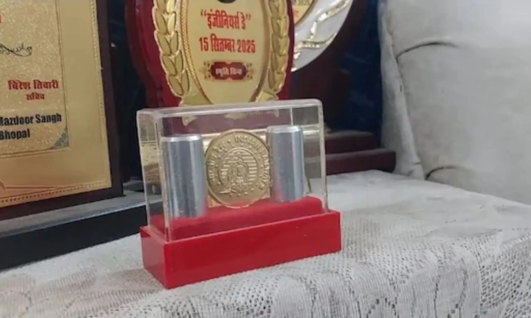  Railway retirement ‘silver’ medals found to be made of copper 