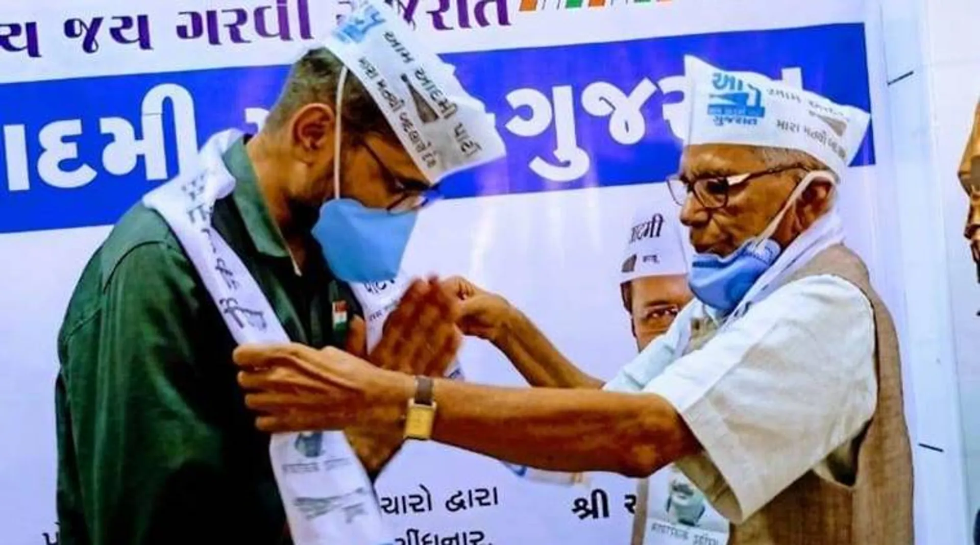 Man who hurled shoe at minister, is now AAP Gujarat's vice-president