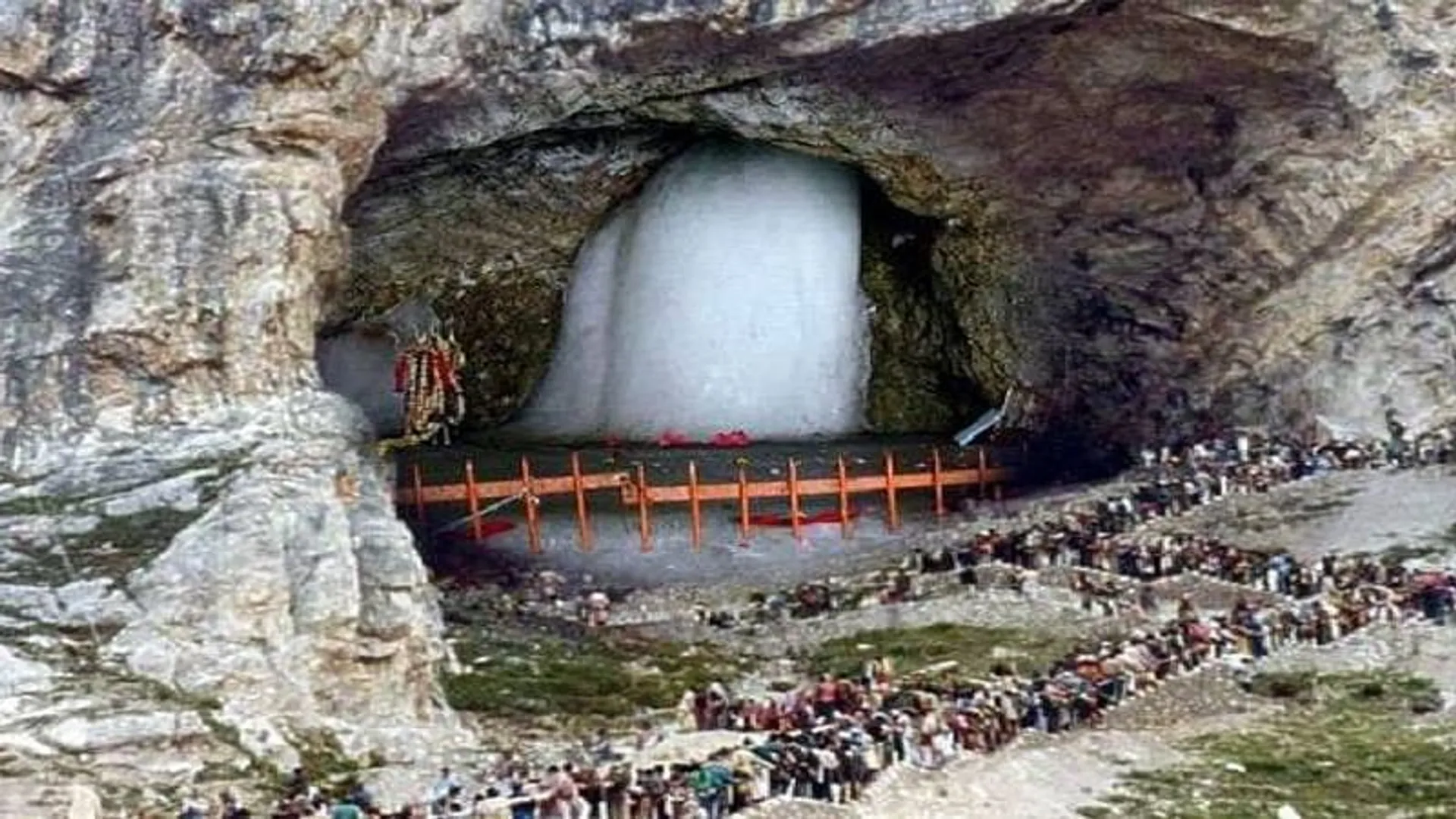 Plea in Supreme Court seeking live Amarnath darshan through internet and TV amidst COVID-19 Pandemic