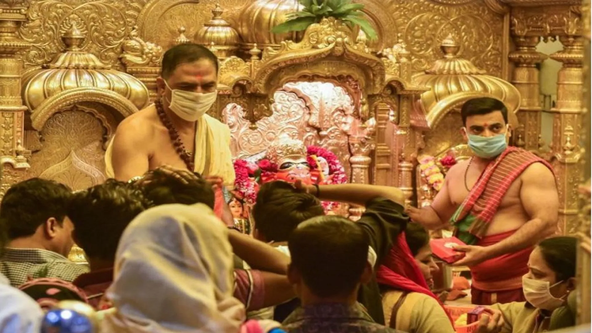 Places of worship reopen in Maharashtra after 8 months